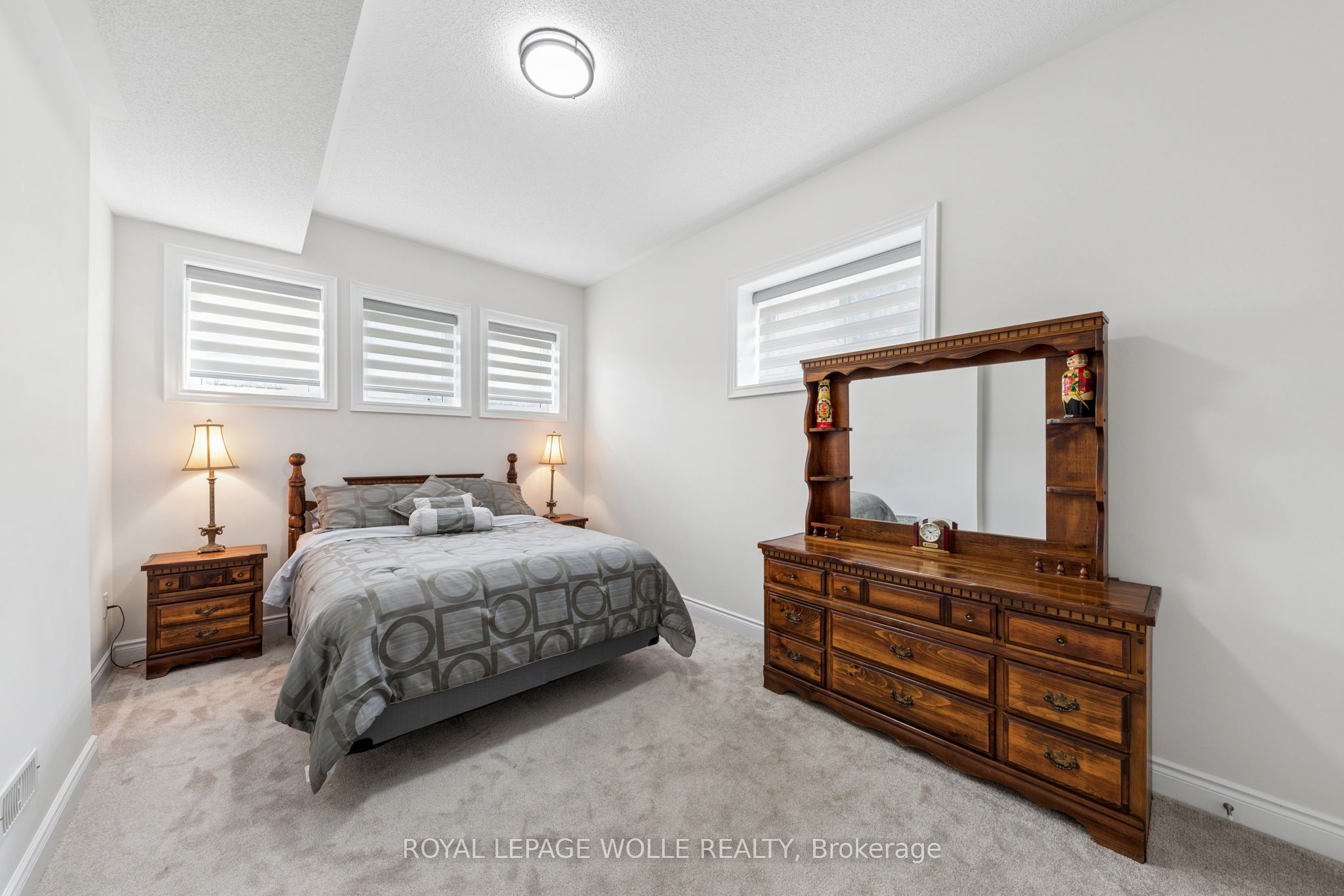 43 Allegra Drive Property Photo 23