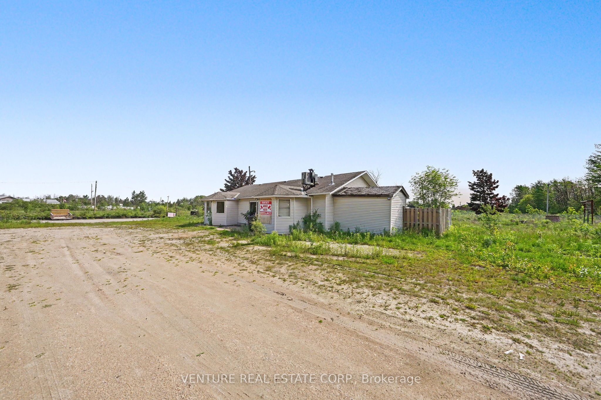 10 Toner Street Property Photo 27