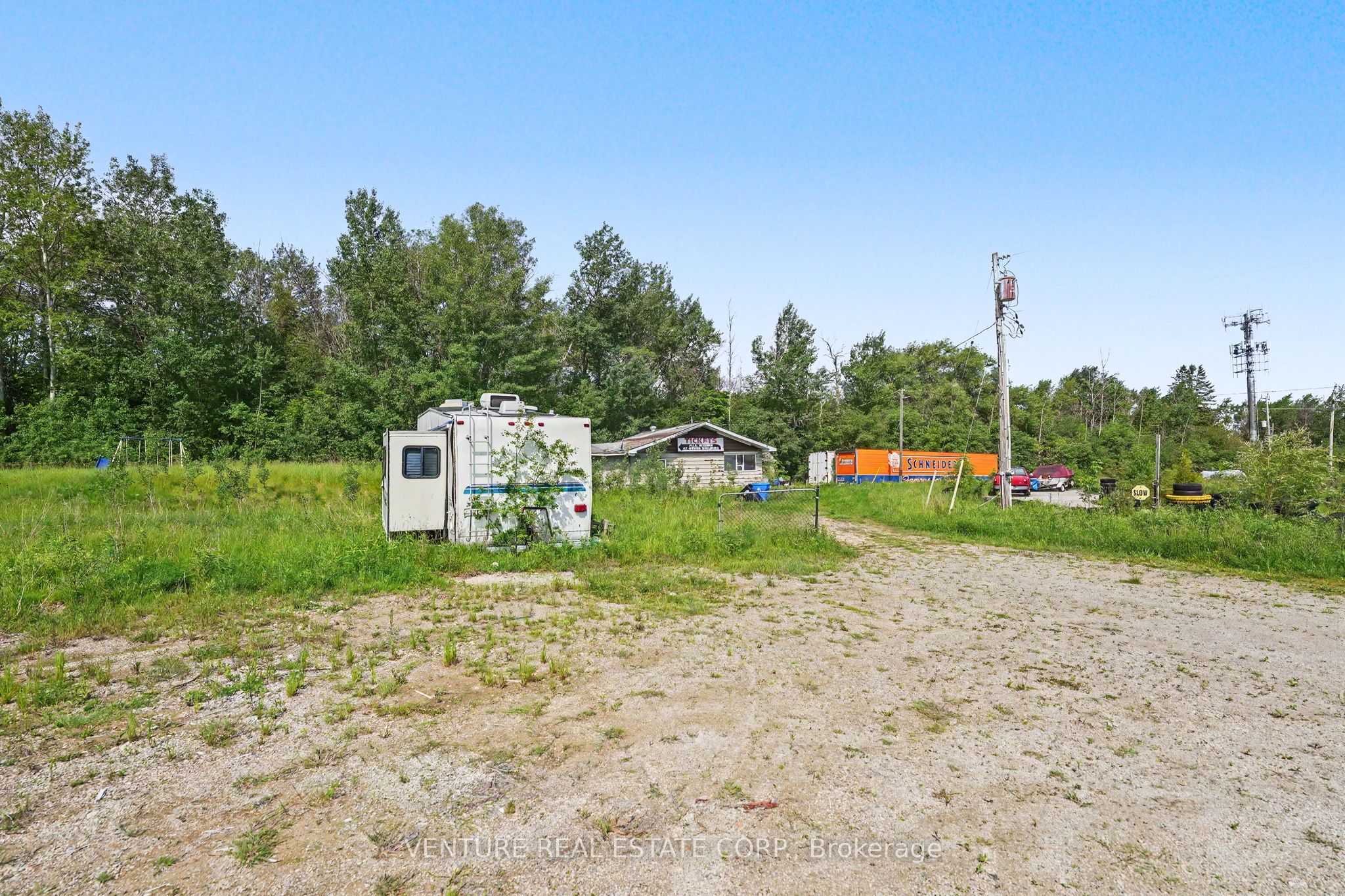 10 Toner Street Property Photo 28