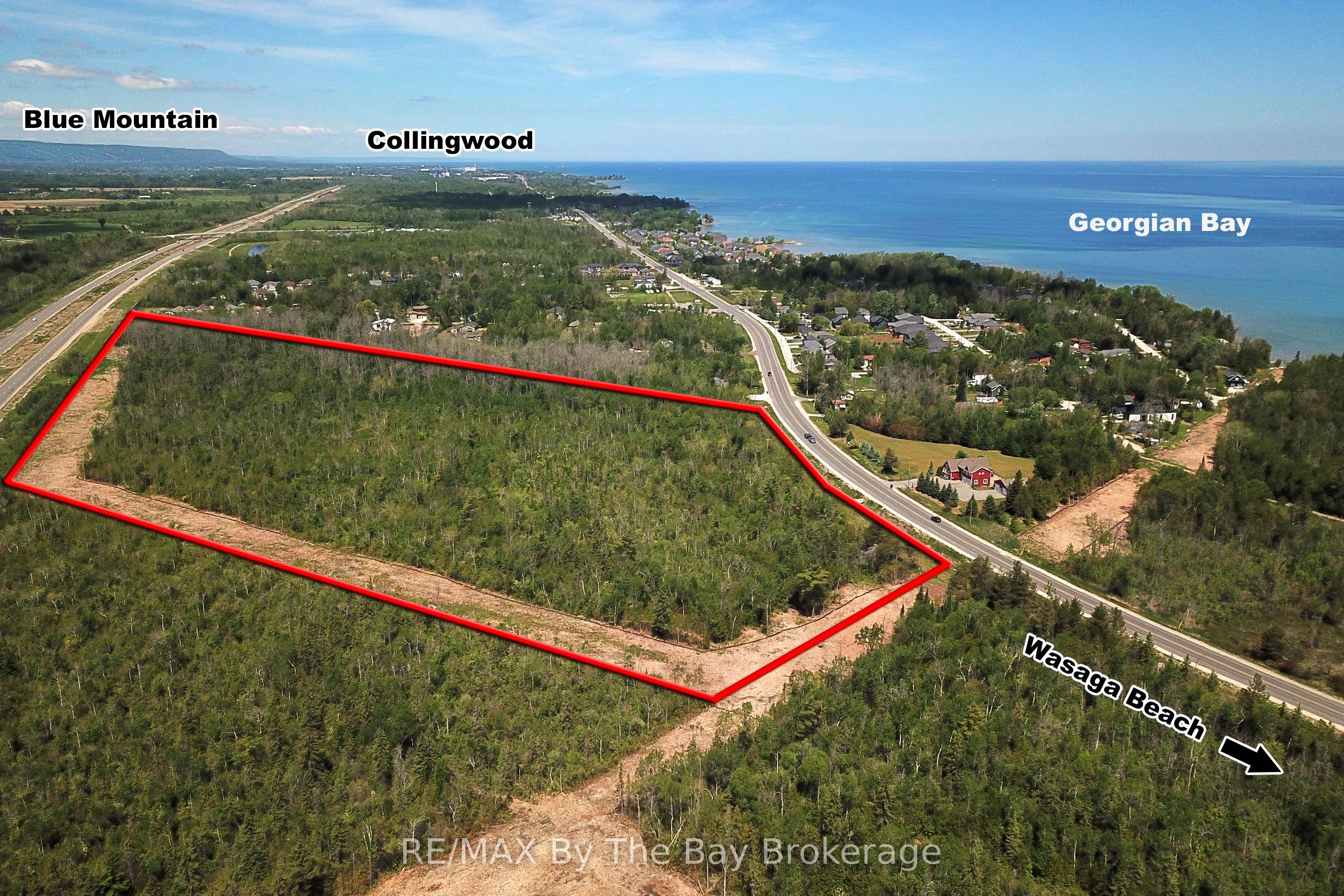 8859 Beachwood Road Property Photo 1