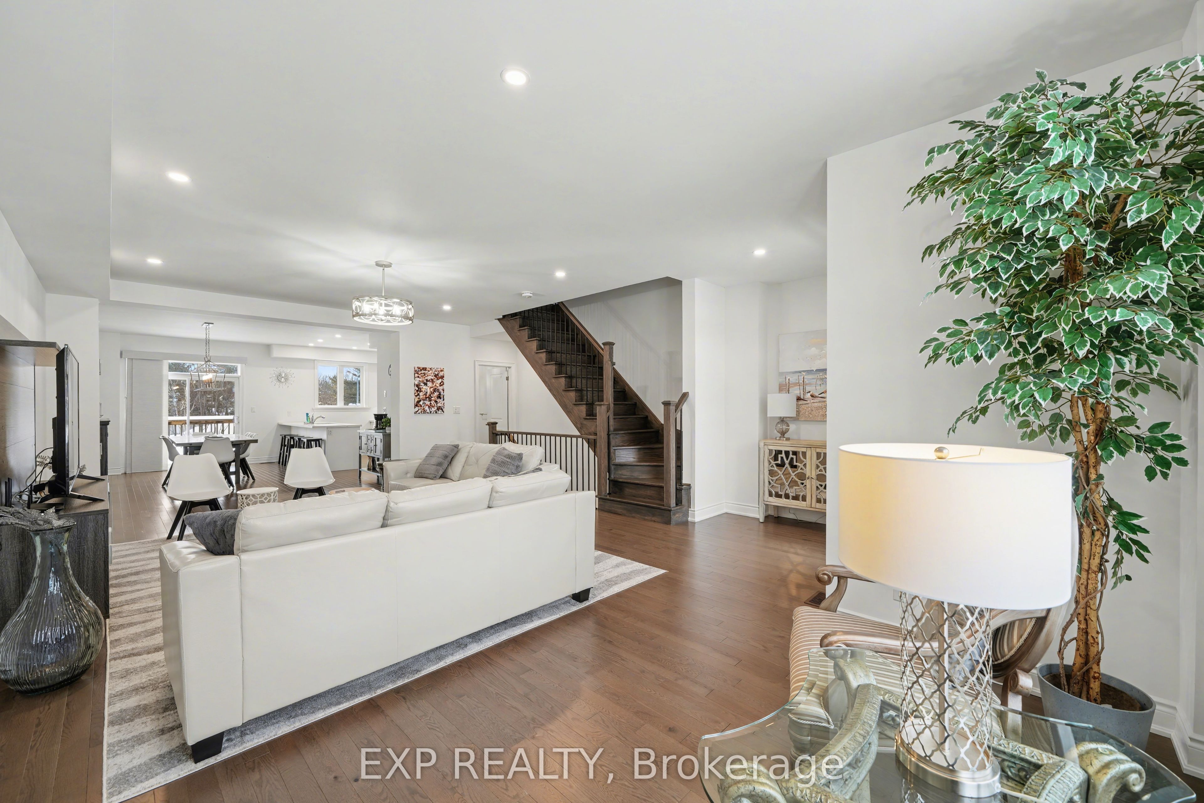 22 18th Street N Property Photo 15