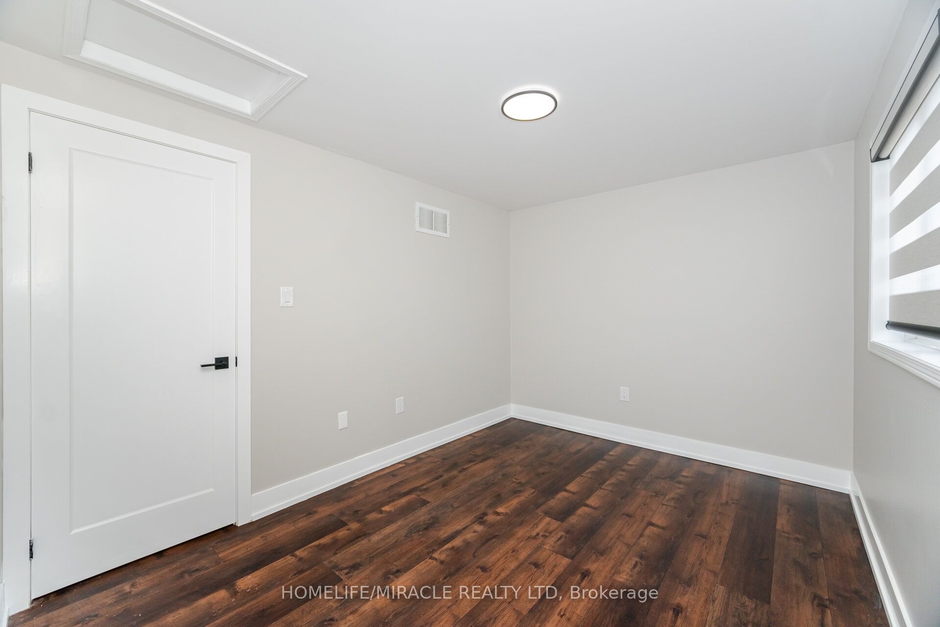 340 Dunsmore Lane Property Photo 22