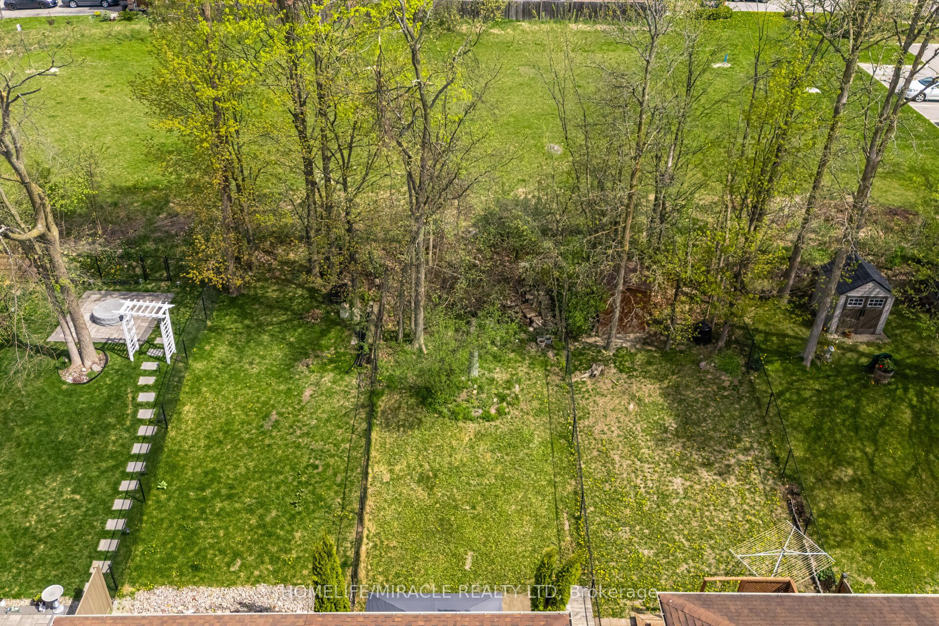340 Dunsmore Lane Property Photo 40