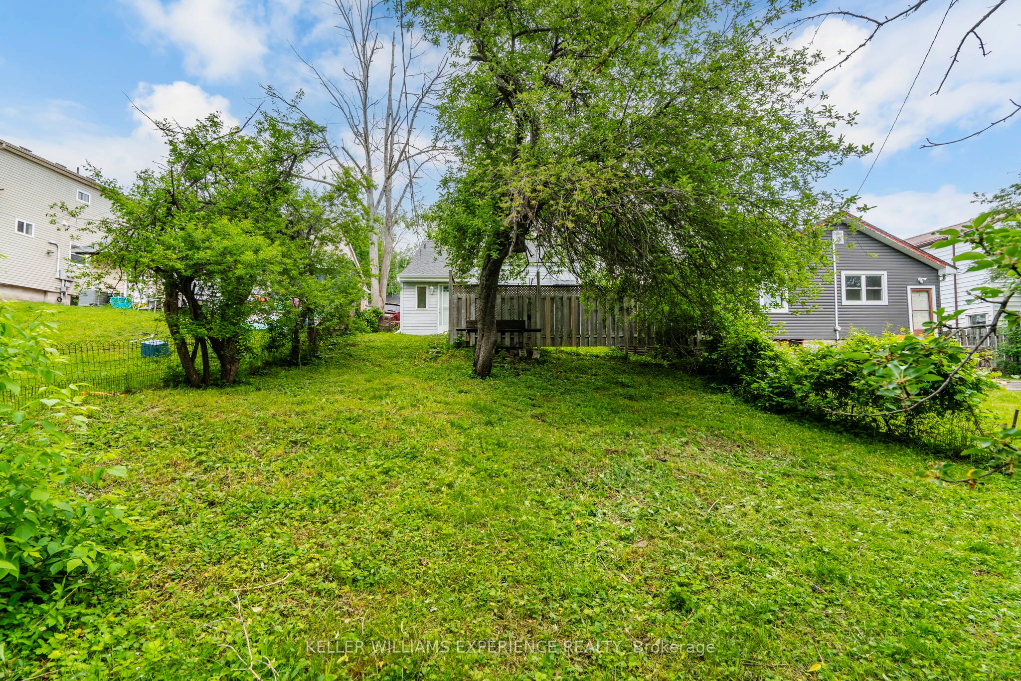 10 Argyle Avenue Property Photo 17