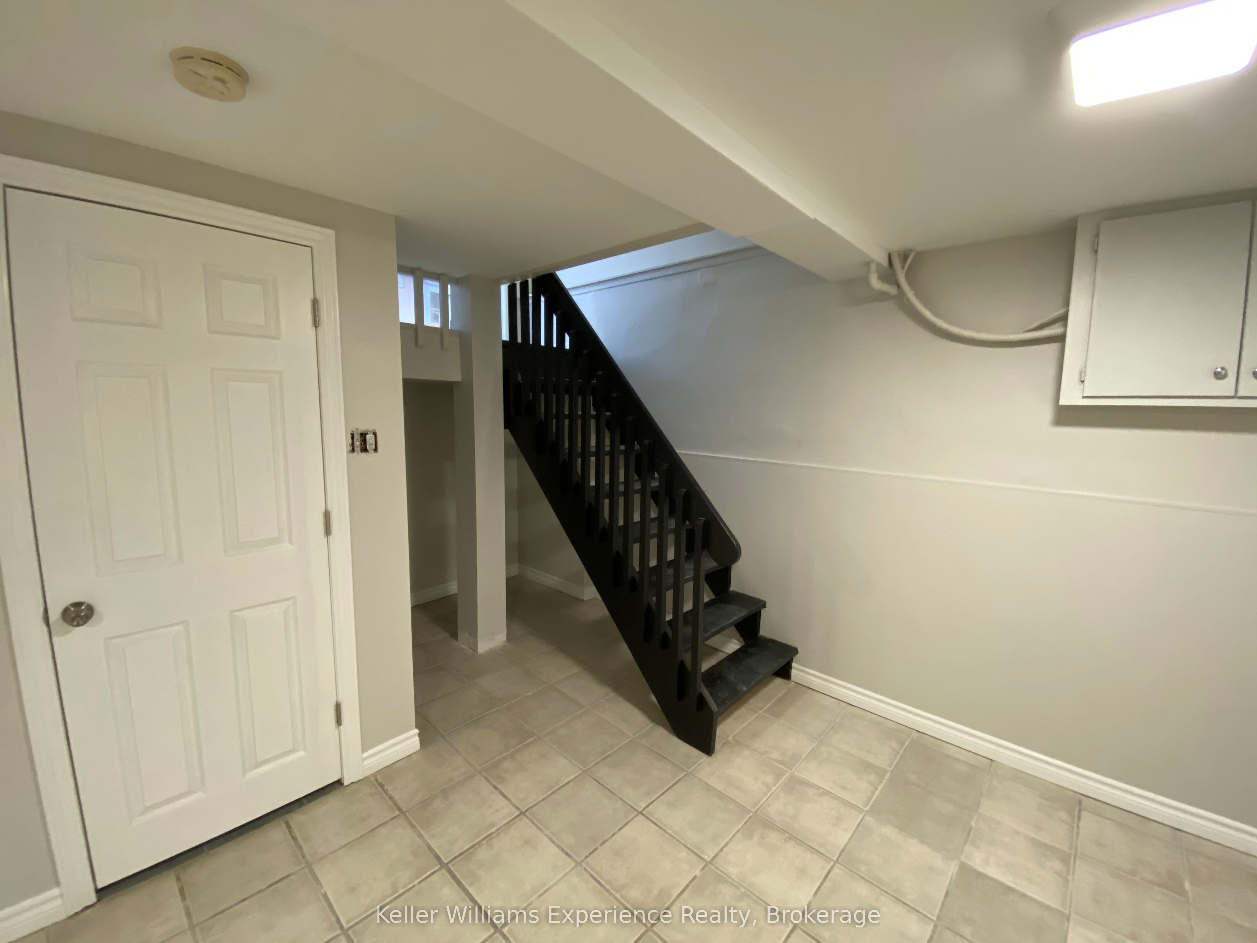 347 King Street Bsmt Property Photo 2