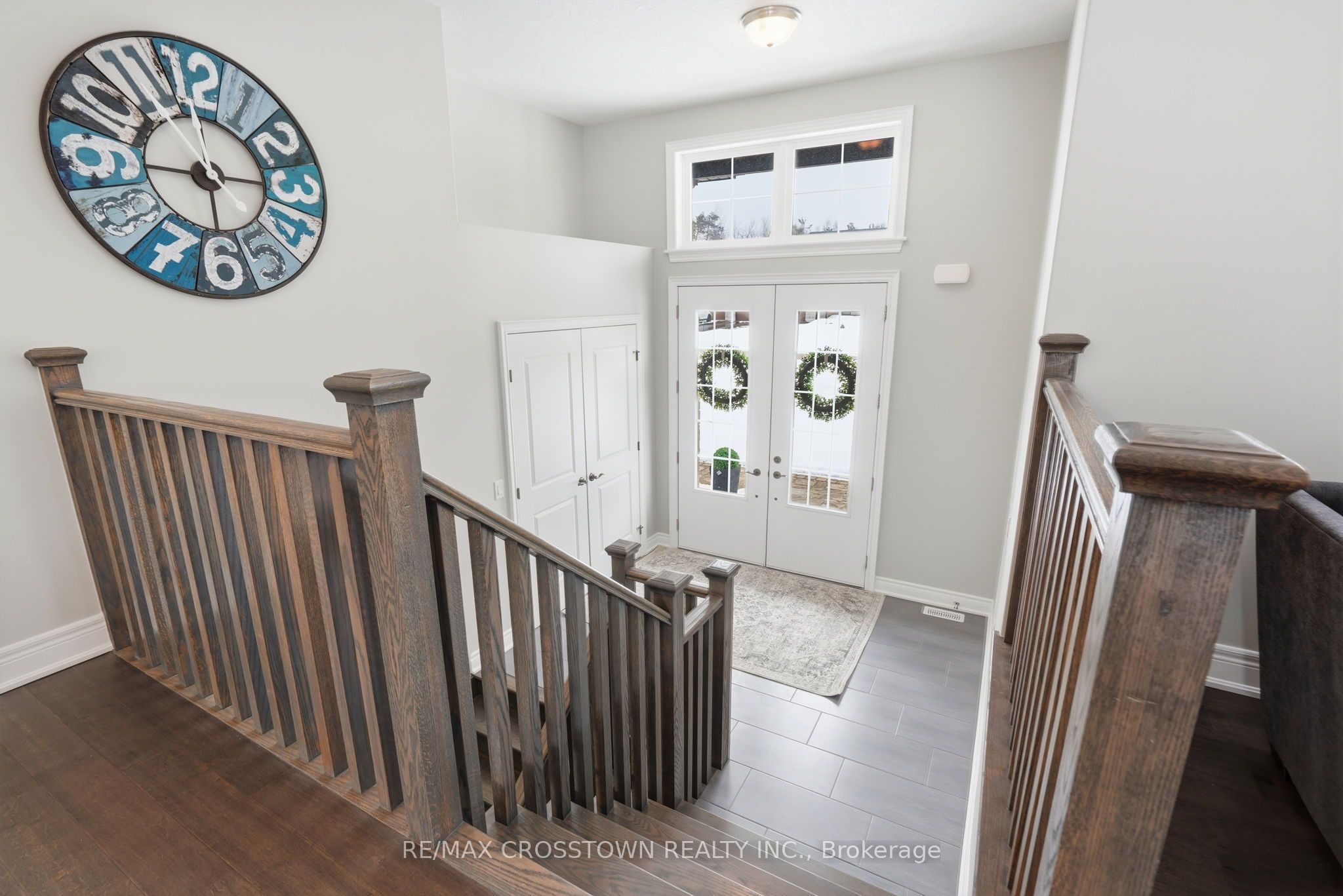 2055 Elana Drive Property Photo 4