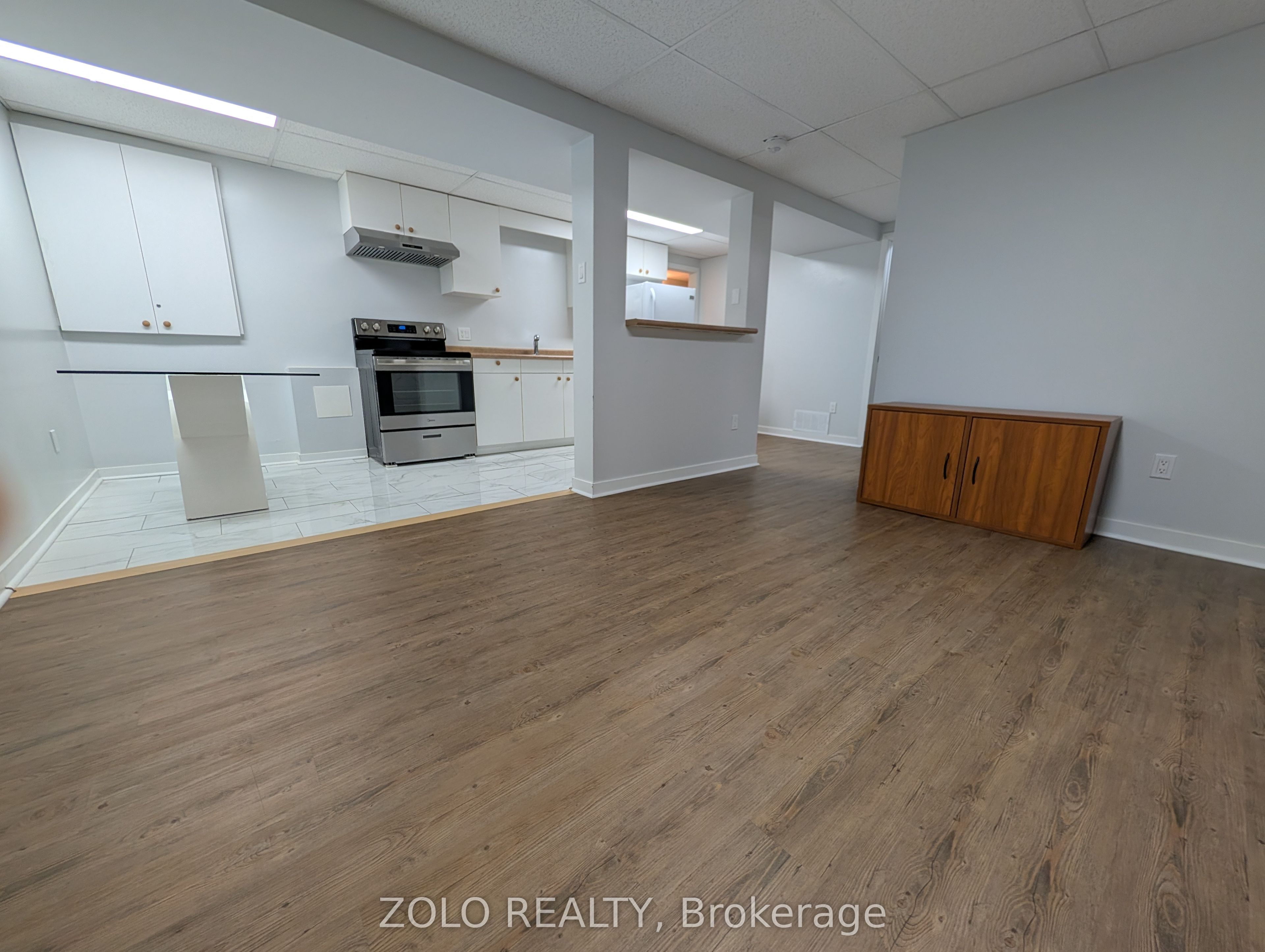 31 Buchanan Street Lower Property Photo 10