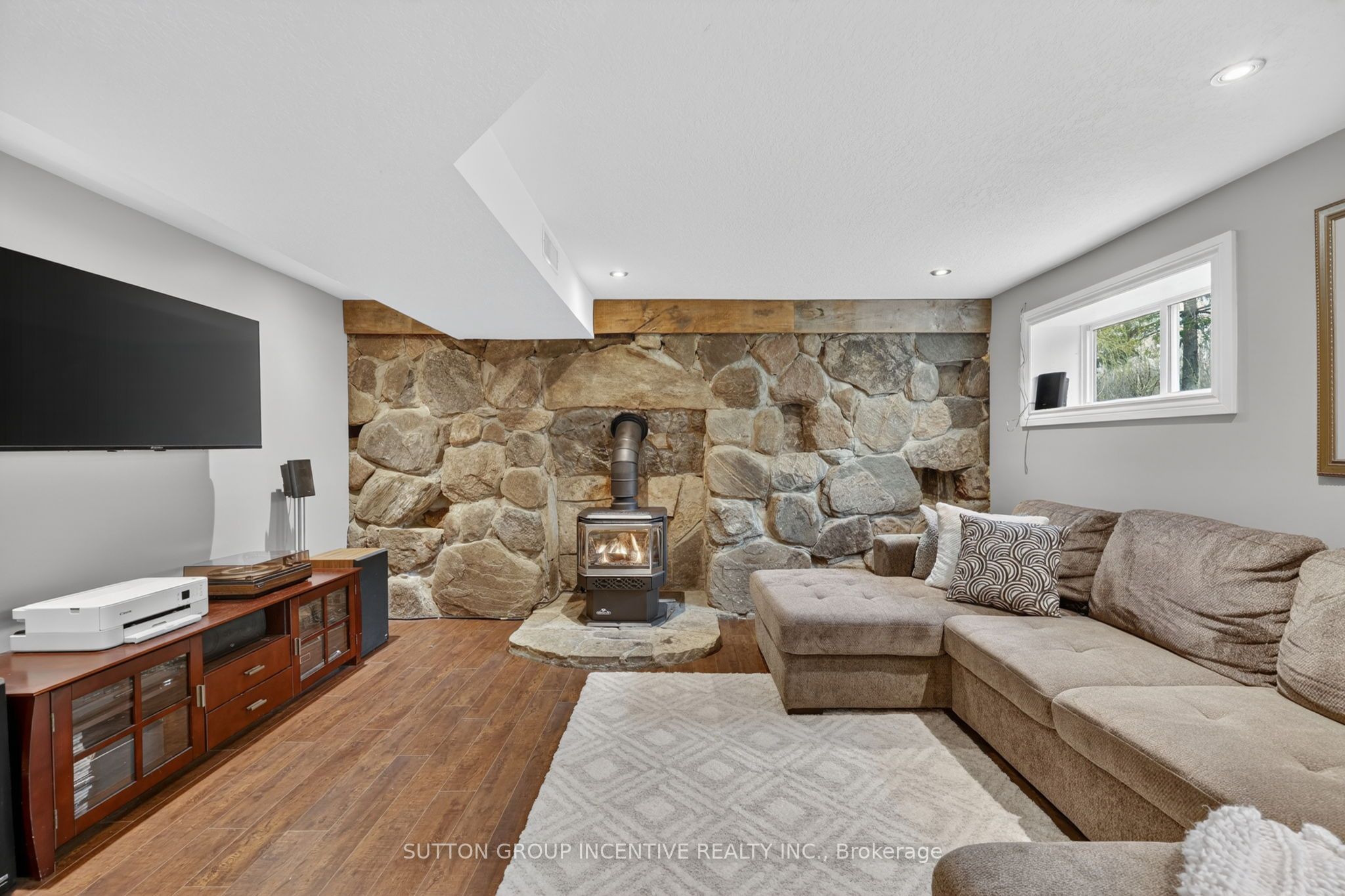 10 Springhome Road Property Photo 33