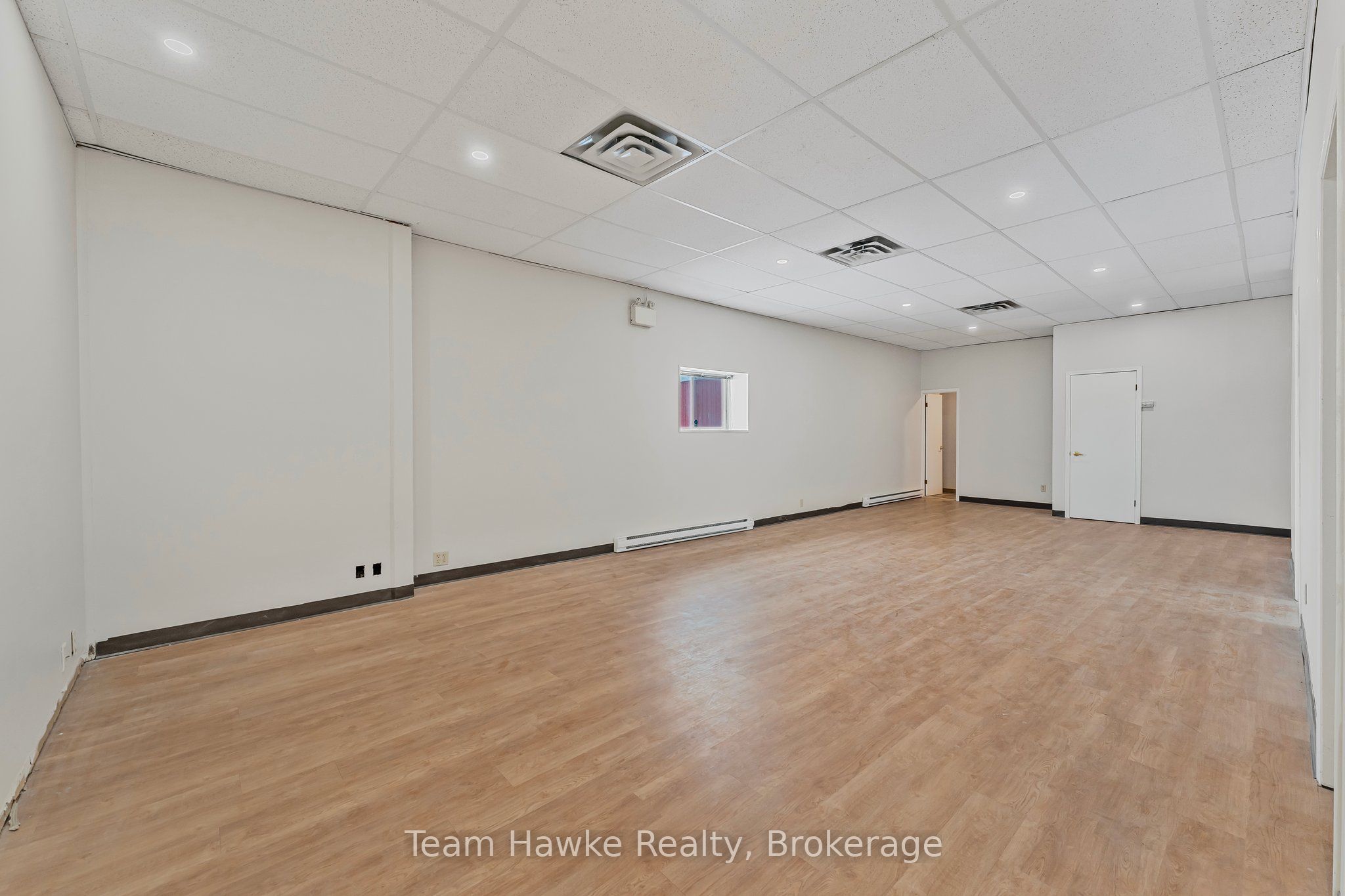 101 Main Street Property Photo 15