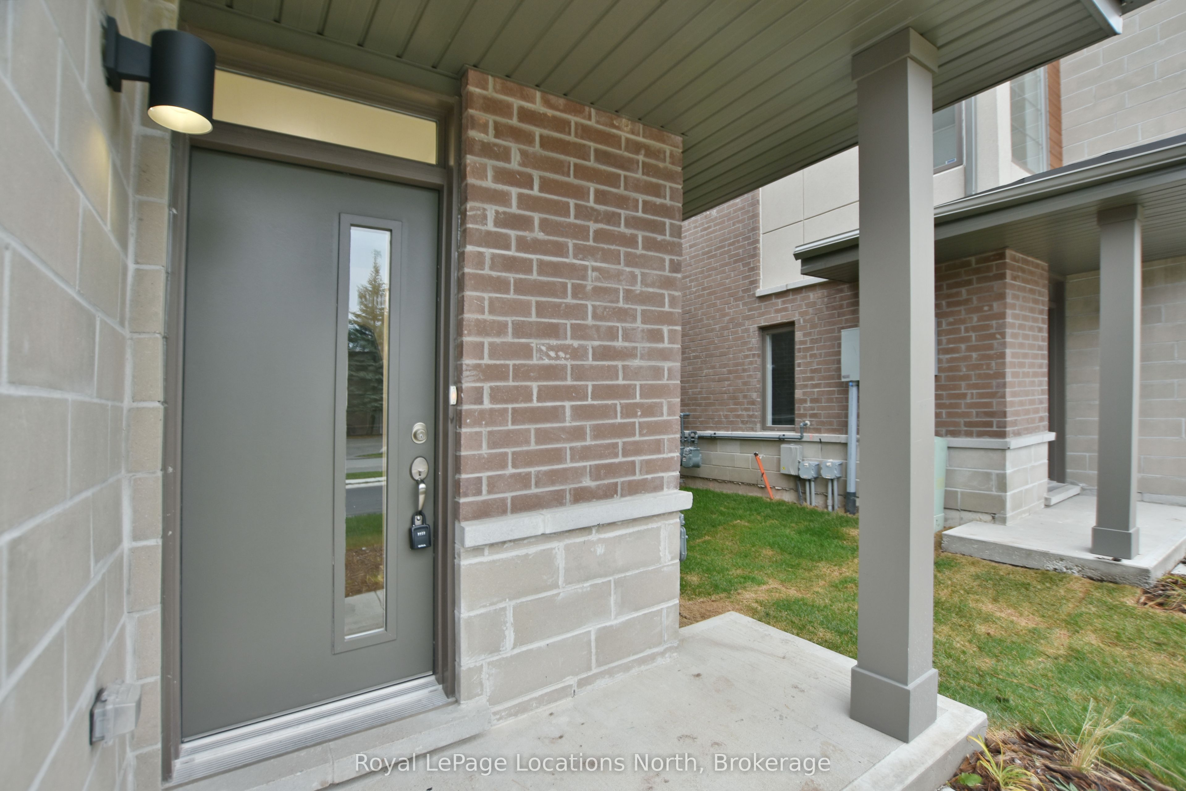 35 Dawson Drive 5 Property Photo 2