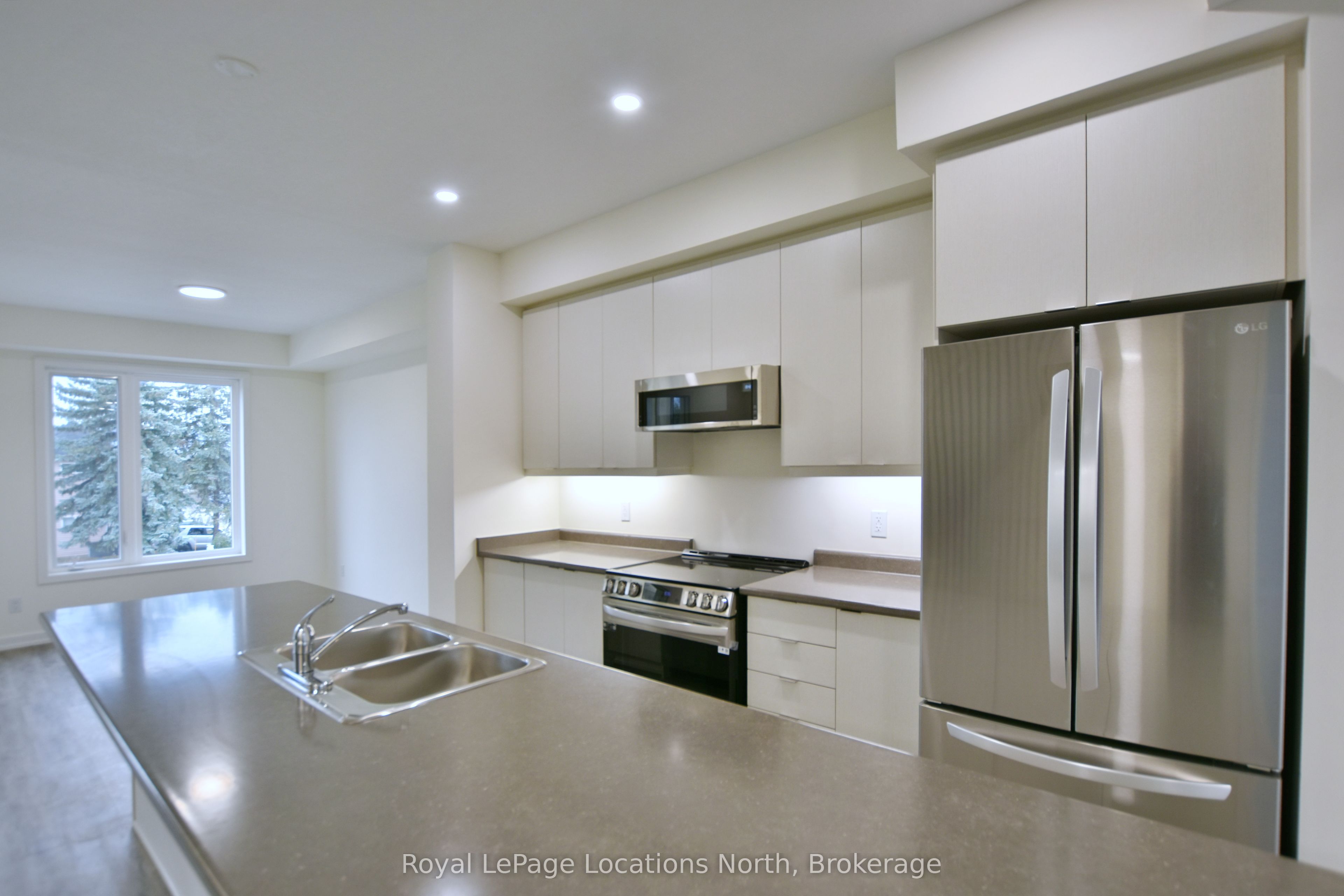35 Dawson Drive 5 Property Photo 11