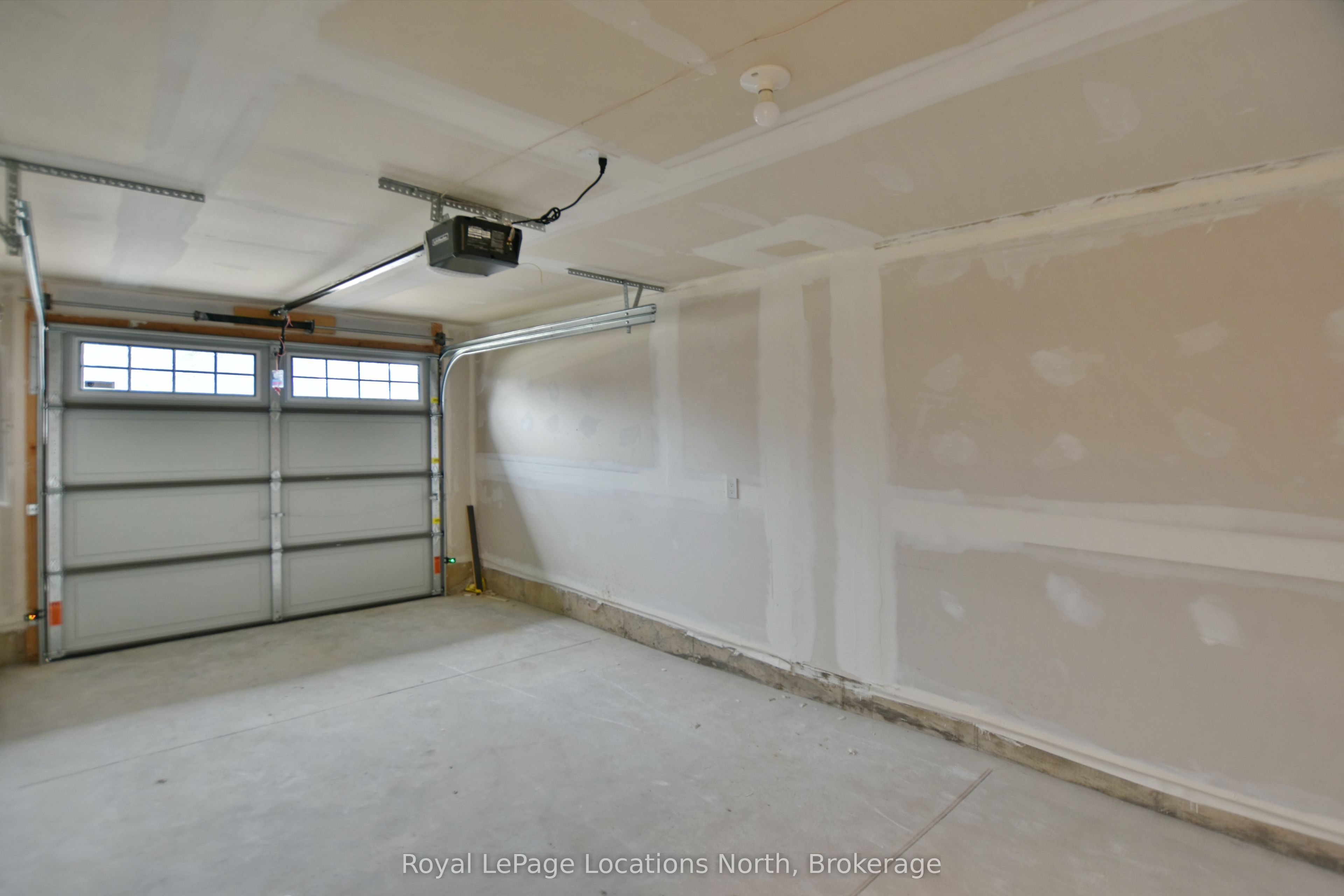 35 Dawson Drive 5 Property Photo 20