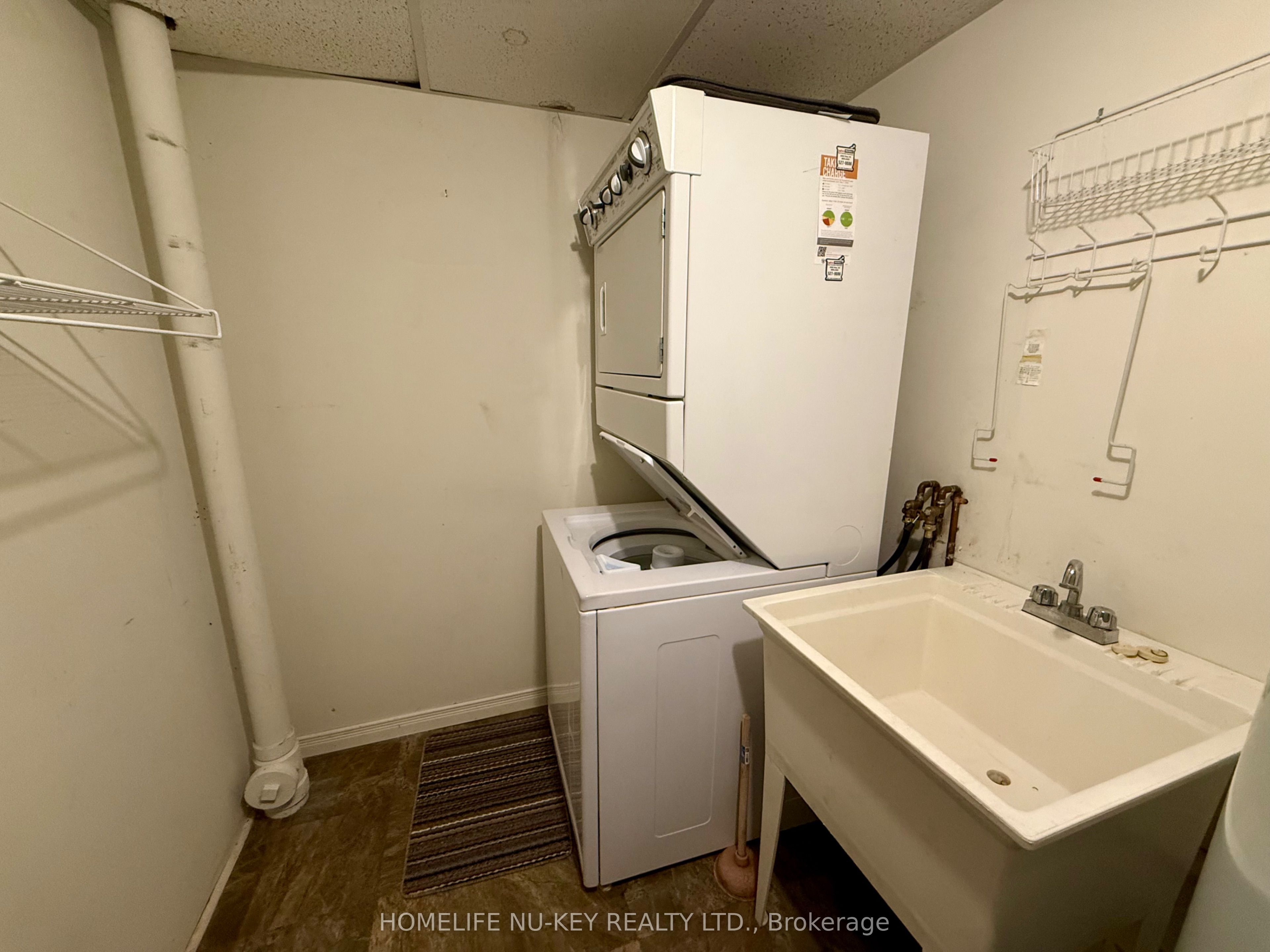 11 Beck Boulevard 108 Property Photo 26