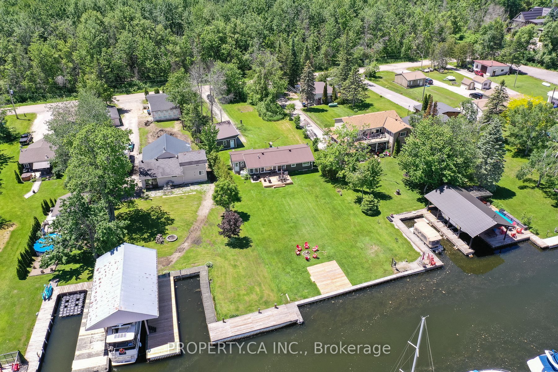 4099 Glen Cedar Drive Property Photo 3