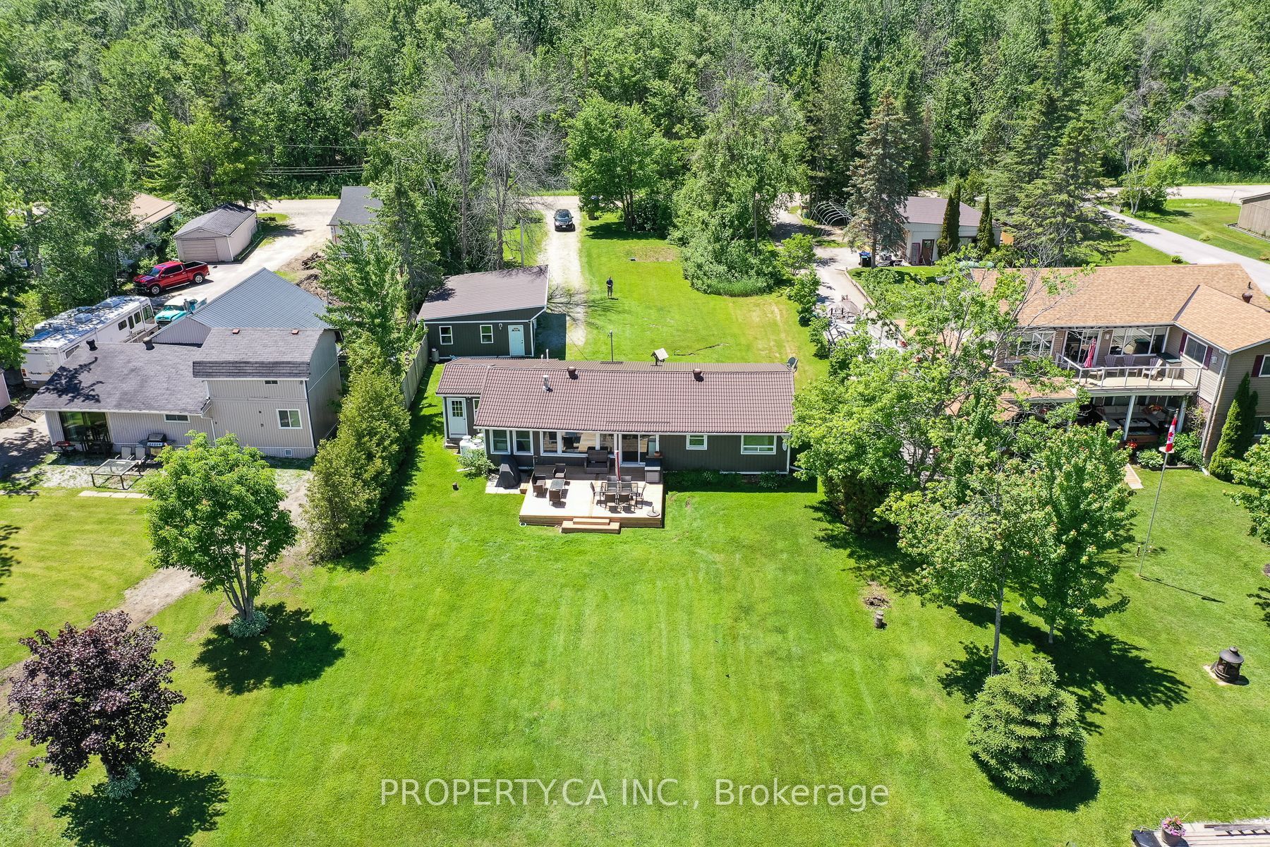 4099 Glen Cedar Drive Property Photo 27