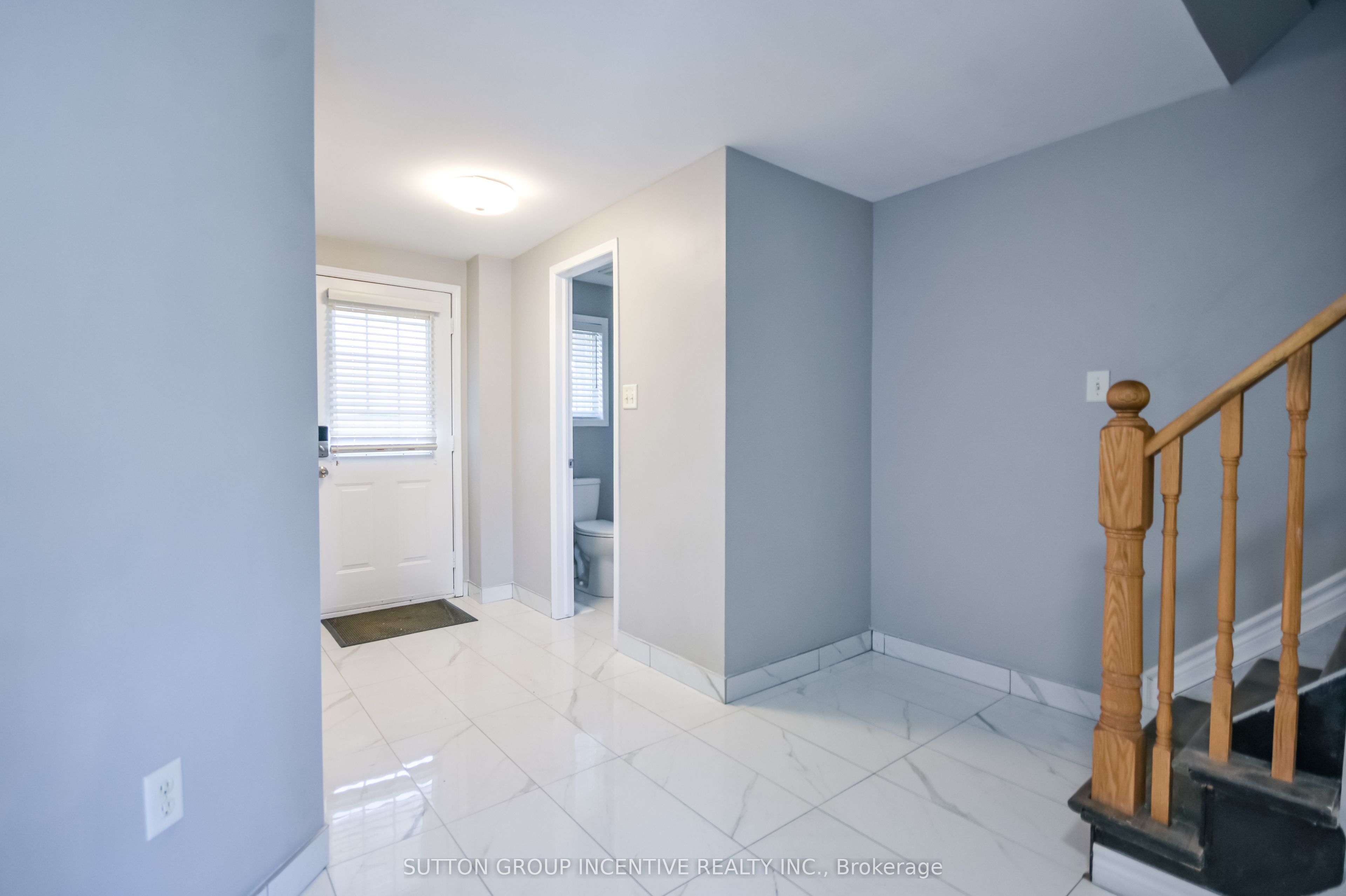256 Dunsmore Lane Property Photo 11
