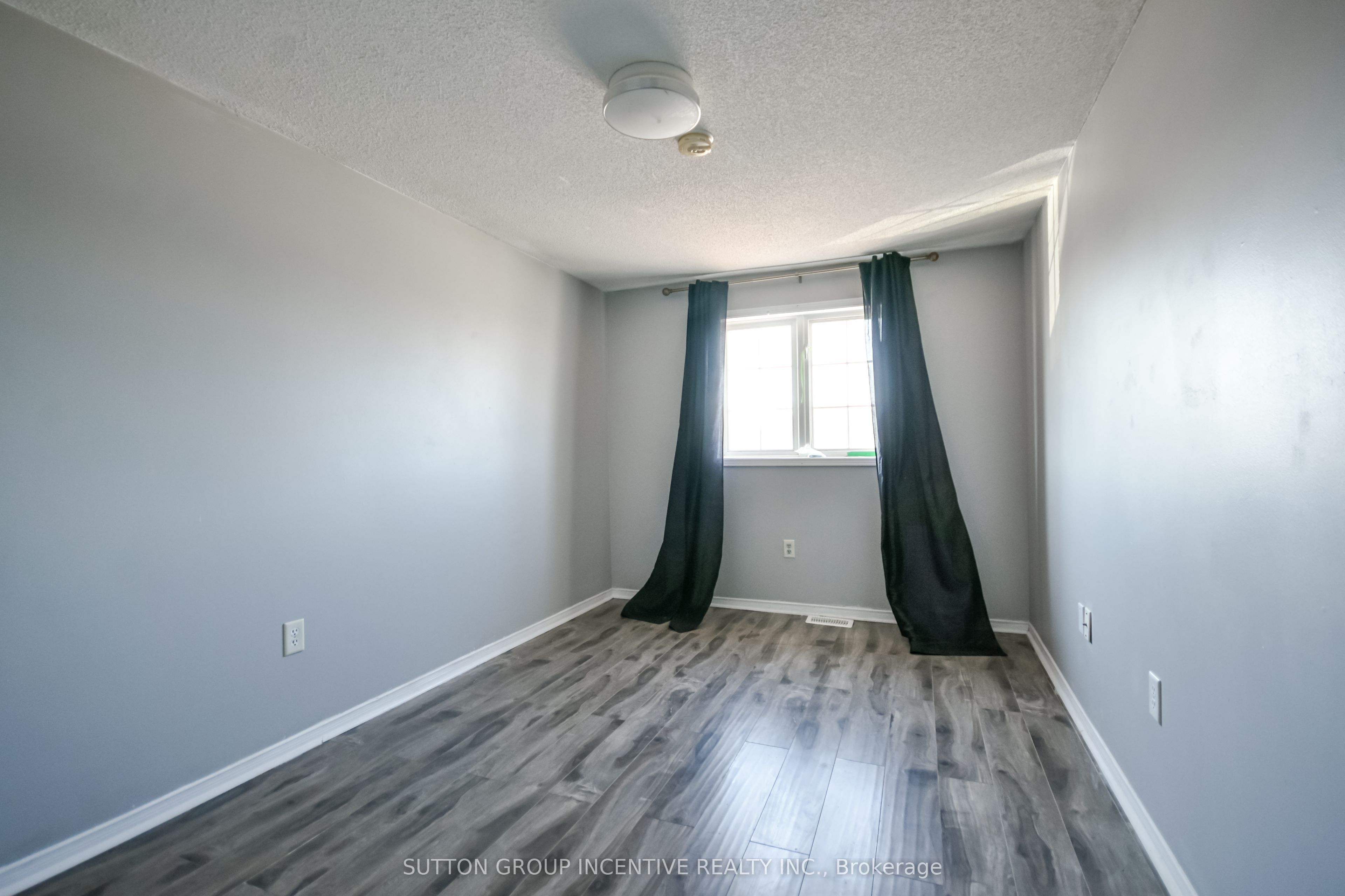 256 Dunsmore Lane Property Photo 24