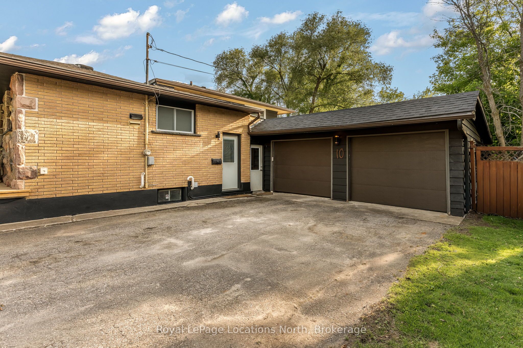 10 Park Road Property Photo 4