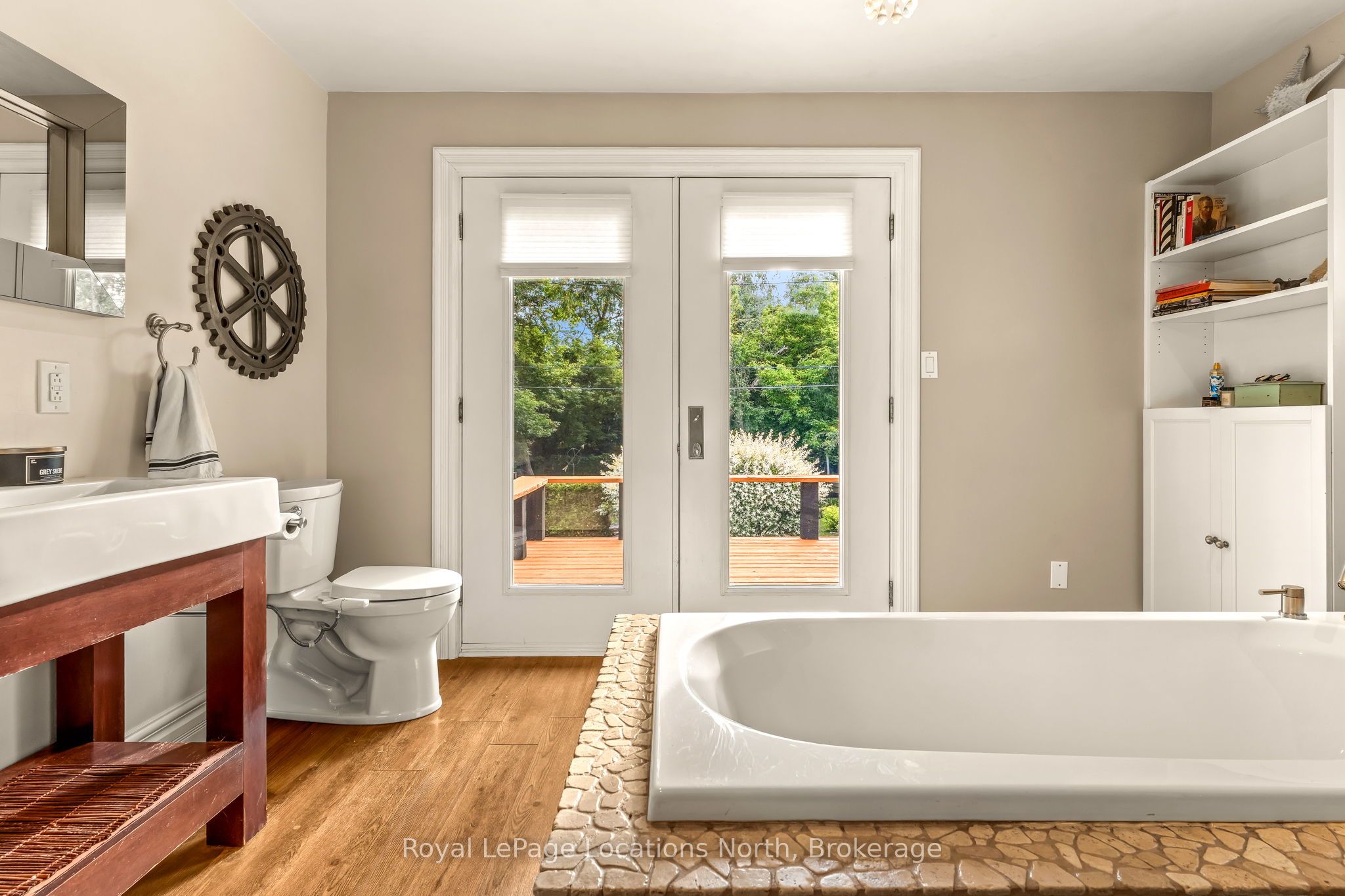 10 Park Road Property Photo 19