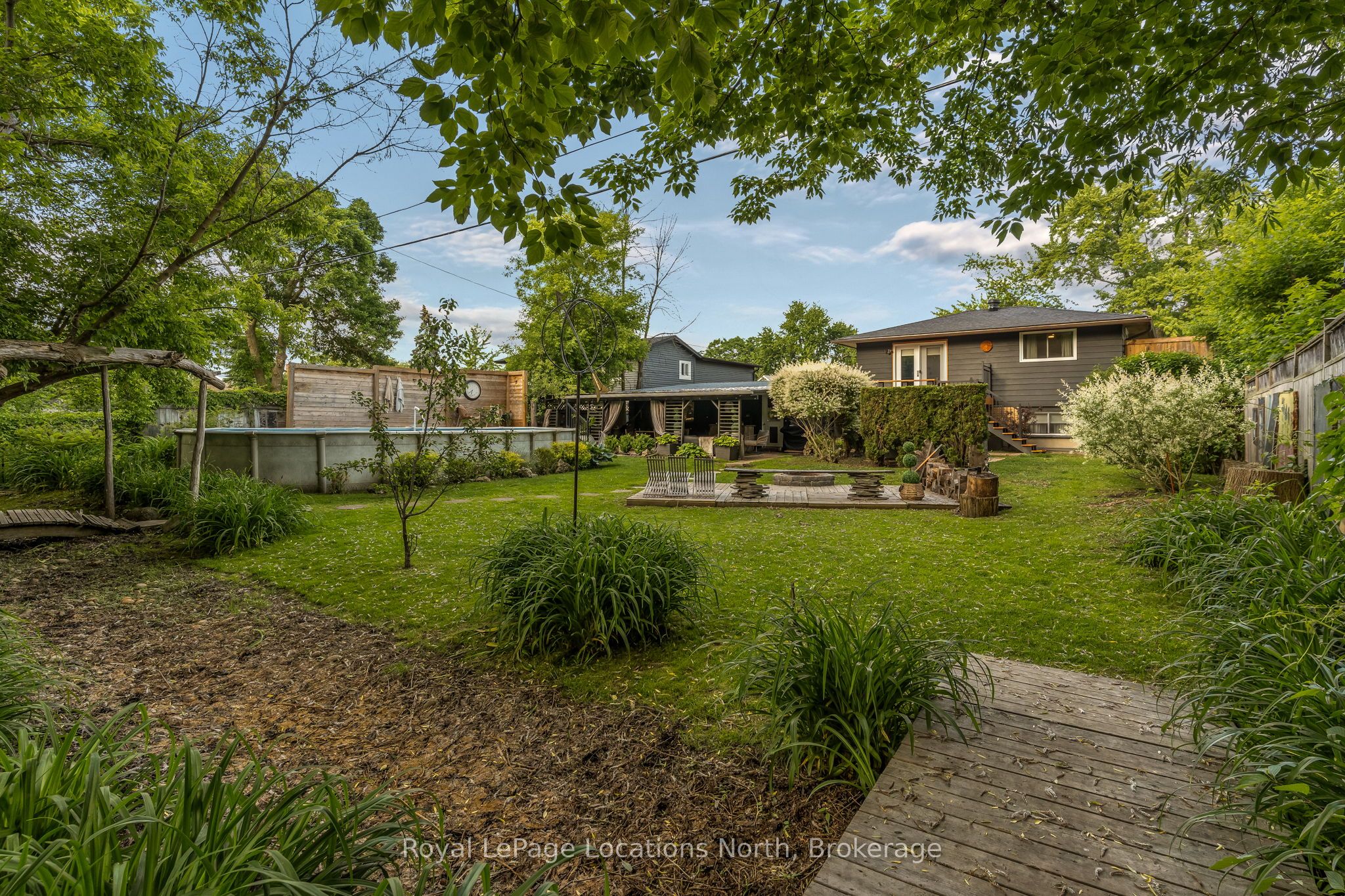 10 Park Road Property Photo 44