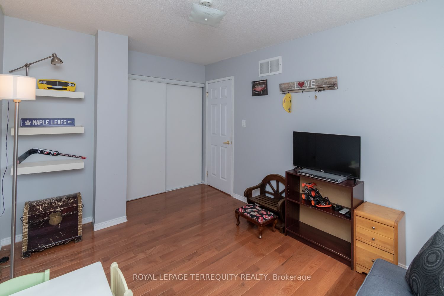 14 Hewitt Place Property Photo 16