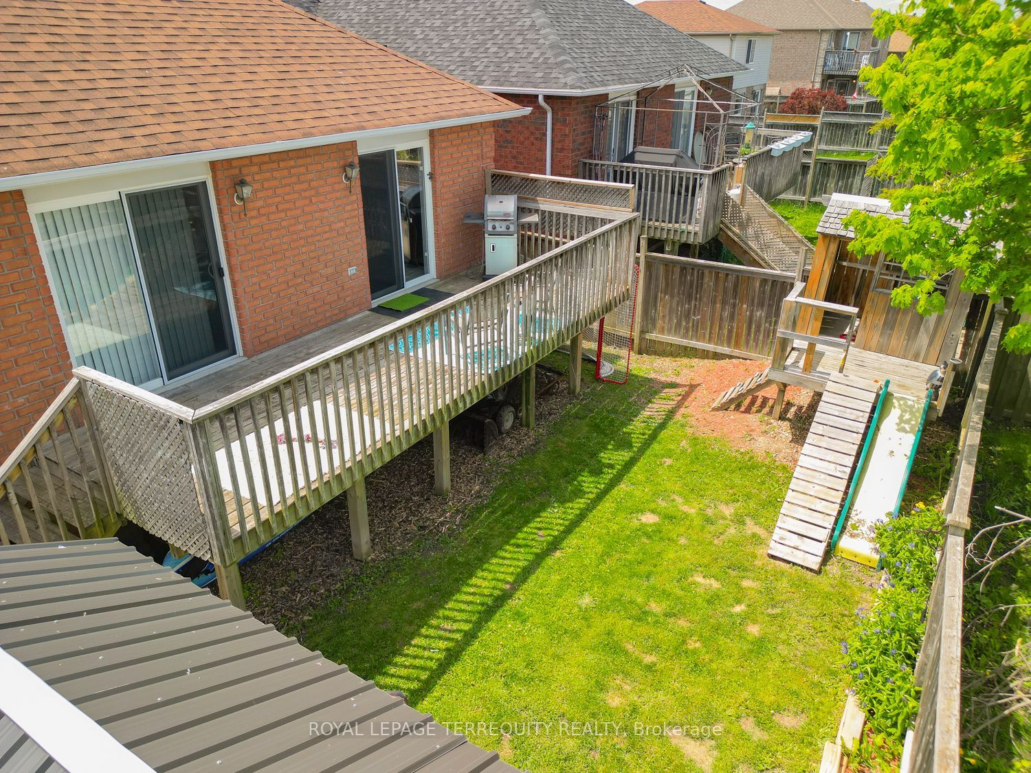 14 Hewitt Place Property Photo 34