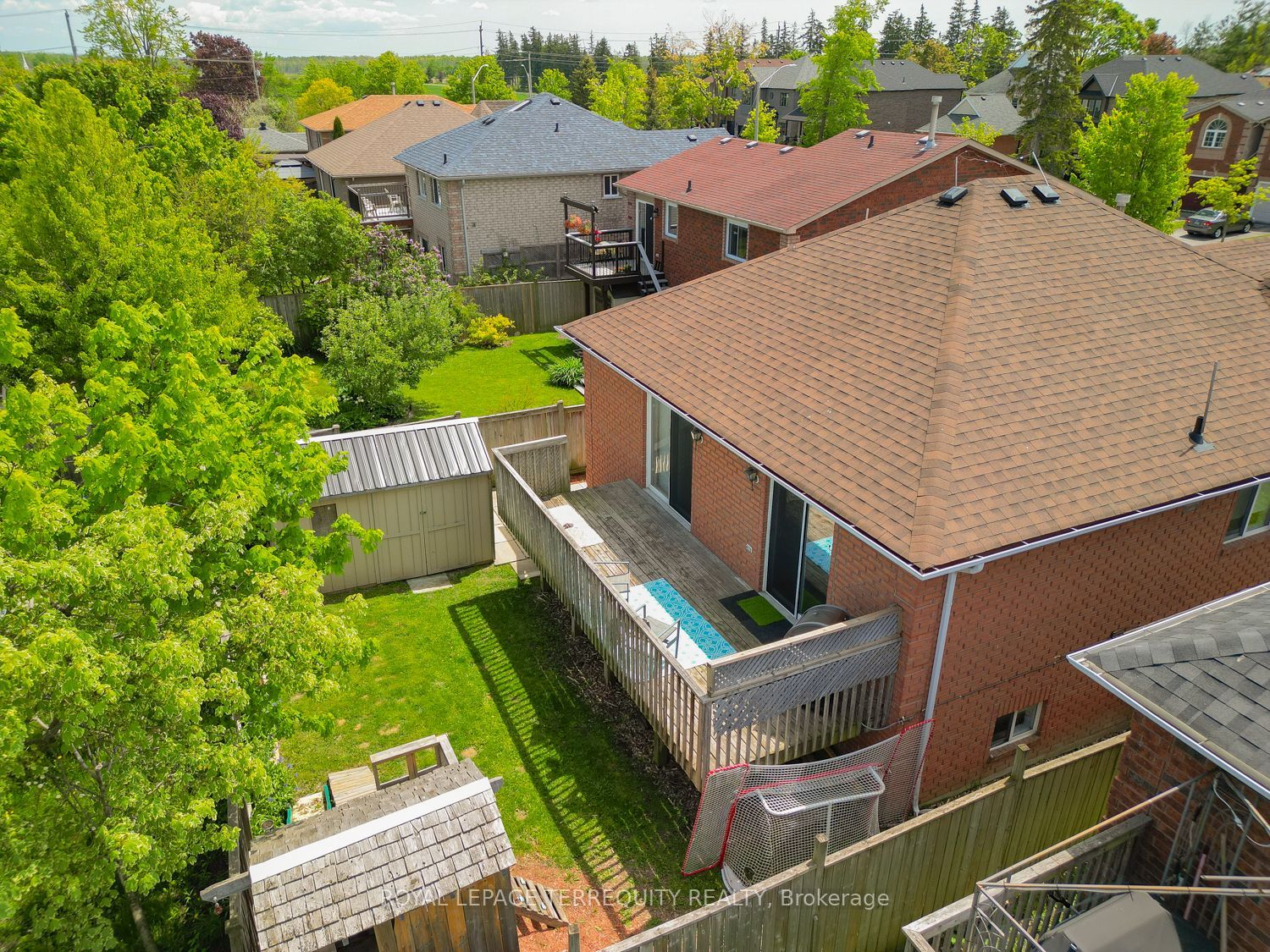 14 Hewitt Place Property Photo 35