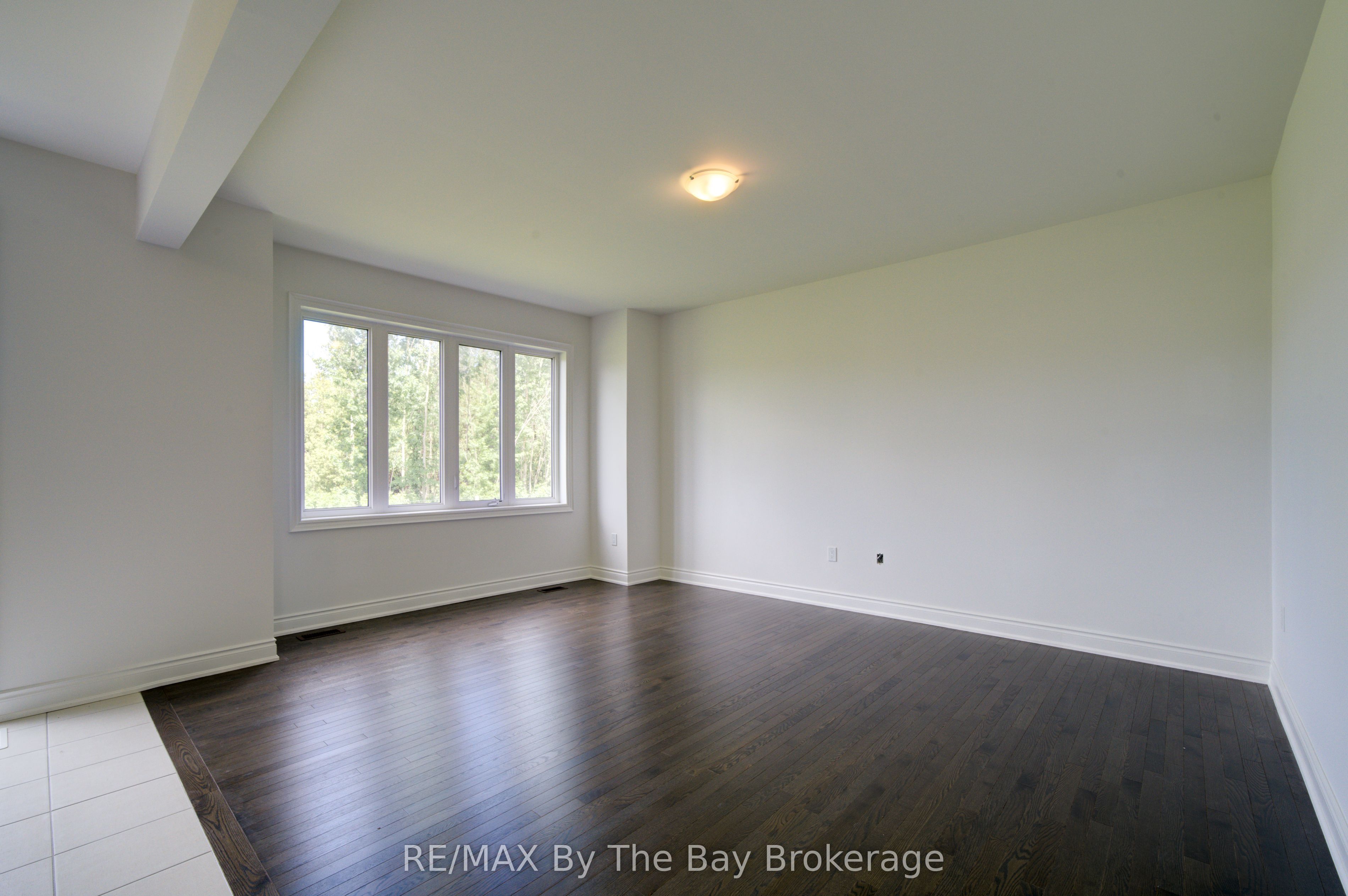 18 Amber Drive Property Photo 9