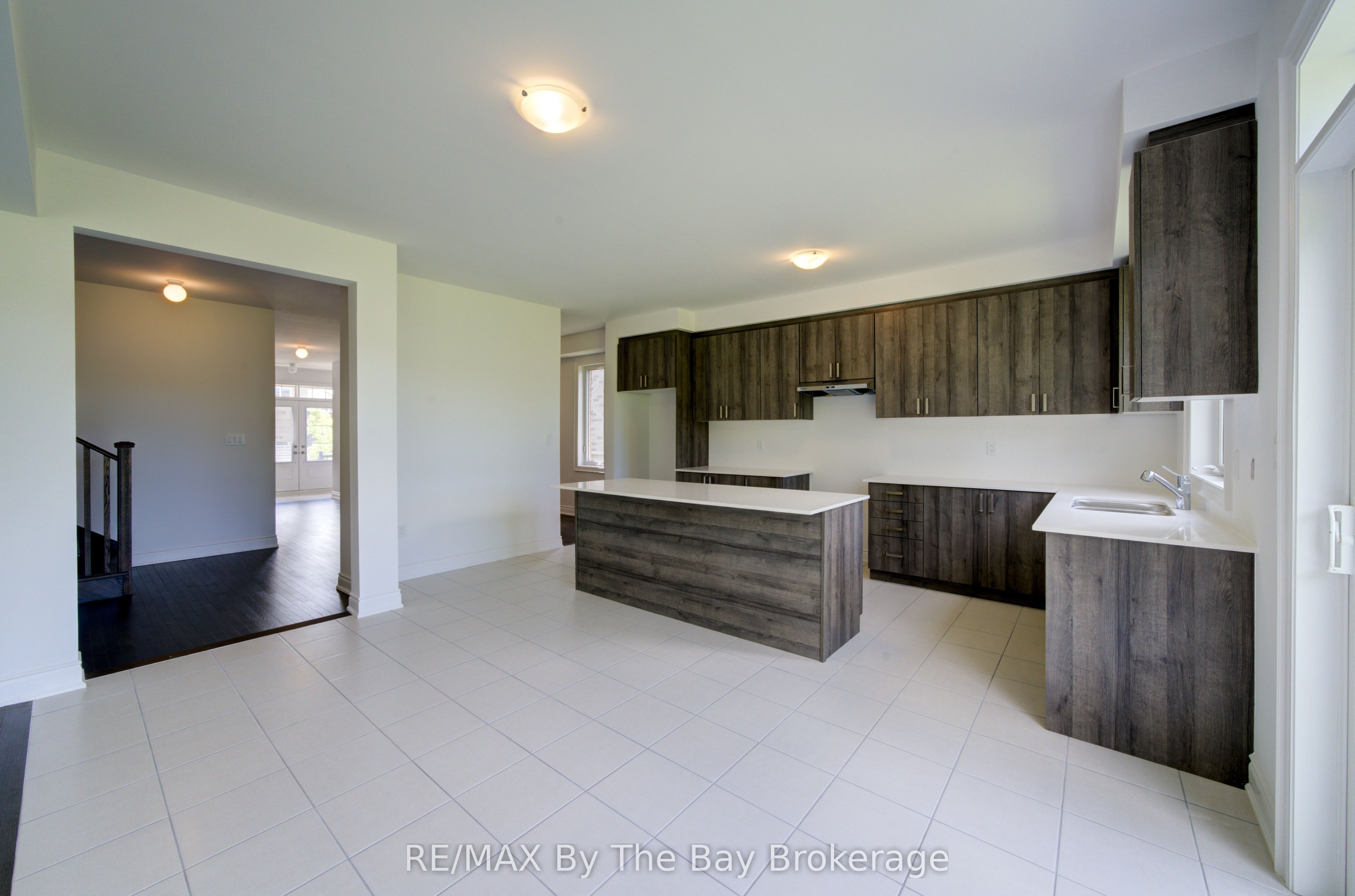 18 Amber Drive Property Photo 12