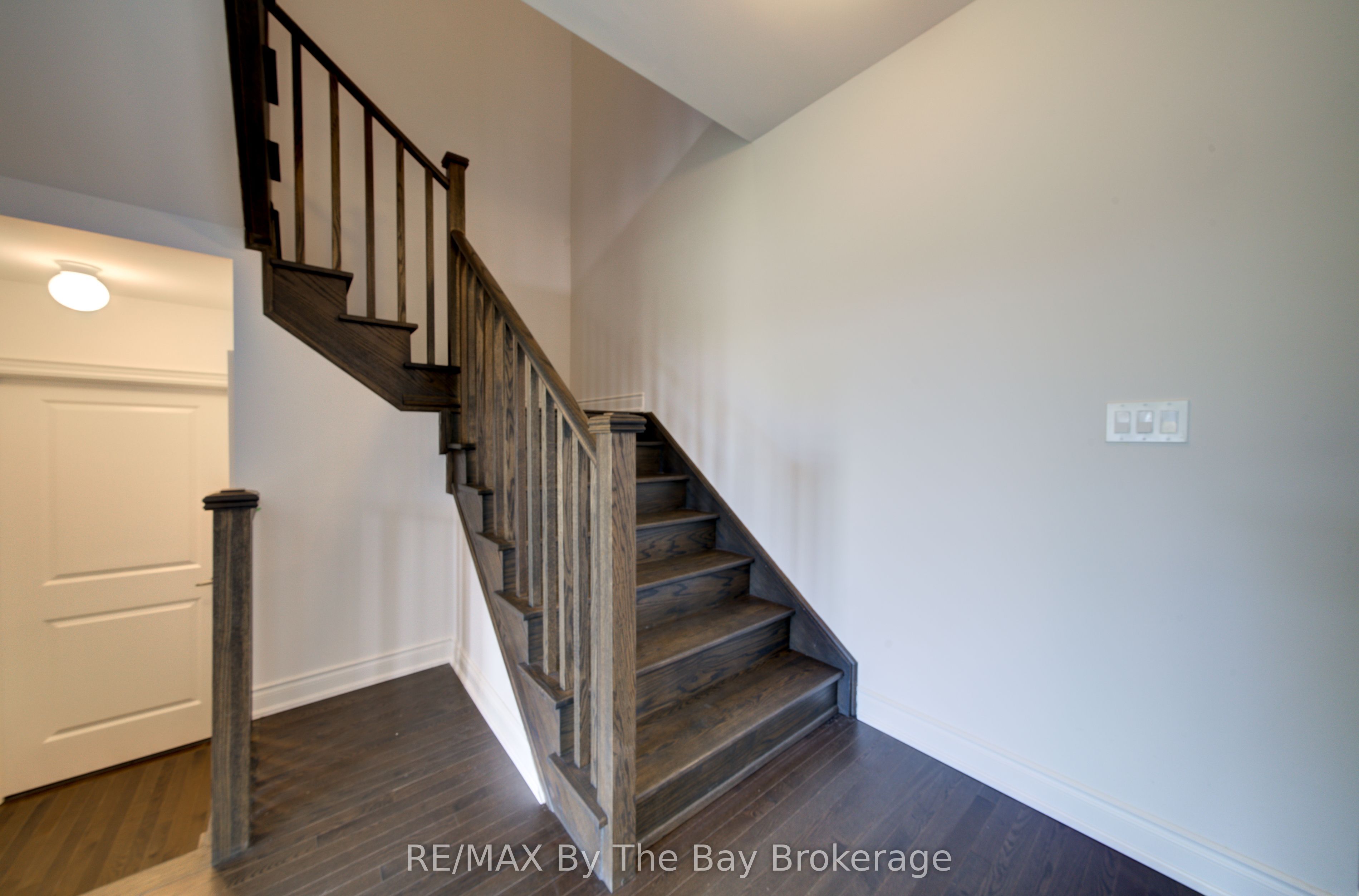 18 Amber Drive Property Photo 15