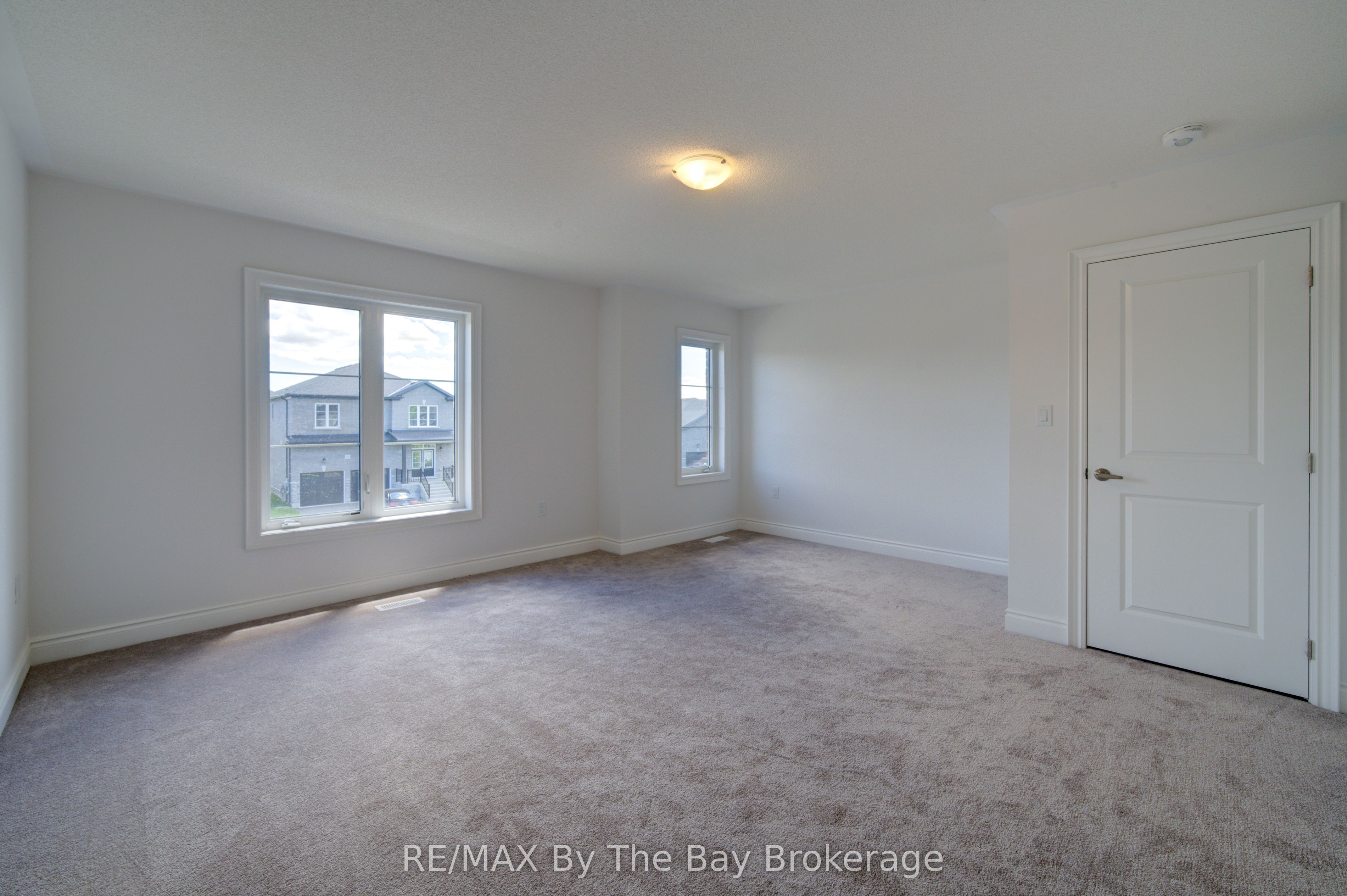 18 Amber Drive Property Photo 27