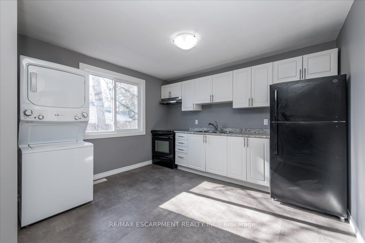 210 Owen Street #1 Property Photo 10