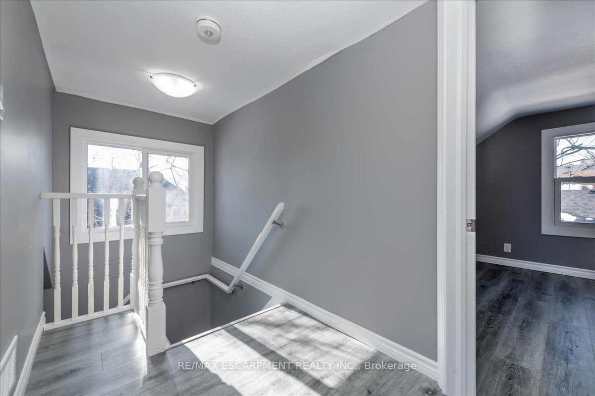 210 Owen Street #1 Property Photo 12