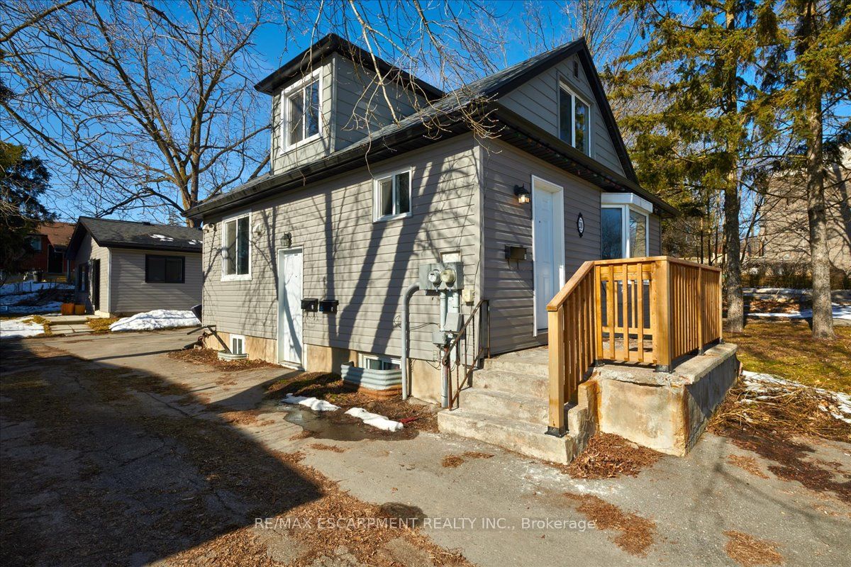 210 Owen Street #1 Property Photo 19