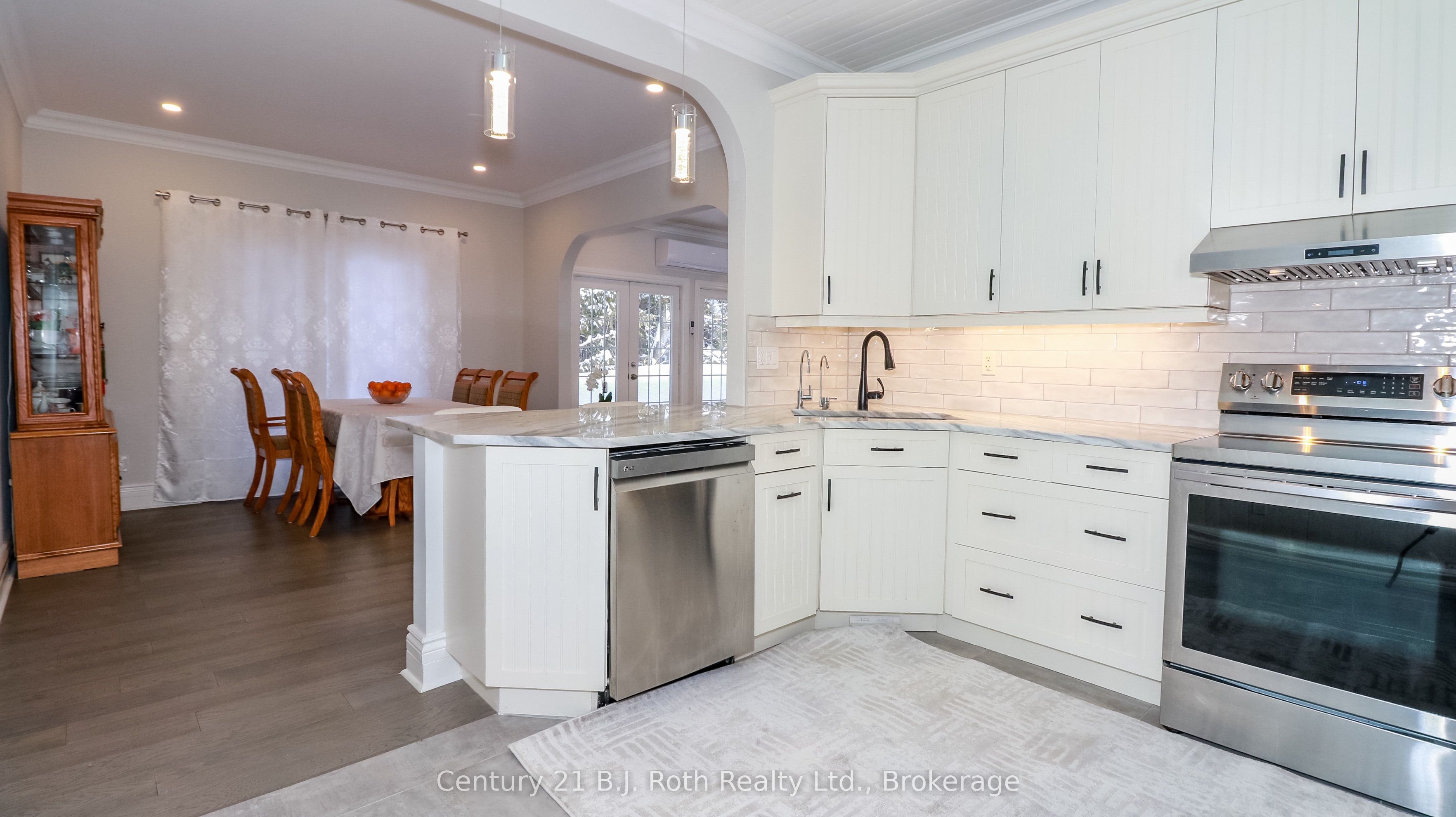 2709 Wainman Line Property Photo 11