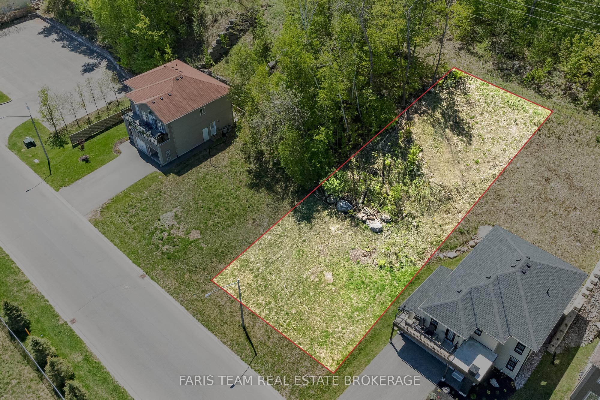 722 Aberdeen Boulevard Property Photo 1