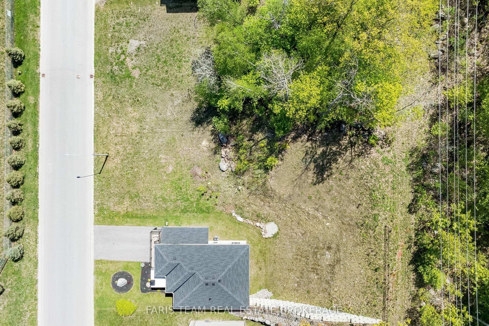 722 Aberdeen Boulevard Property Photo 7
