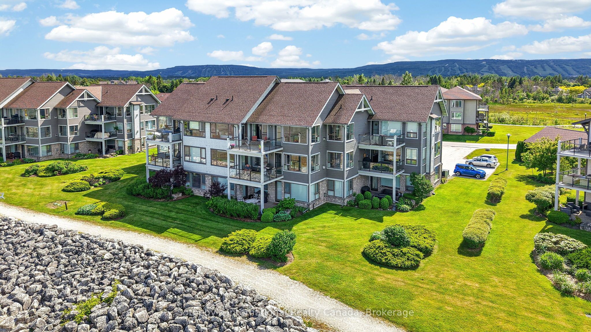 541 MARINERS Way Property Photo 1
