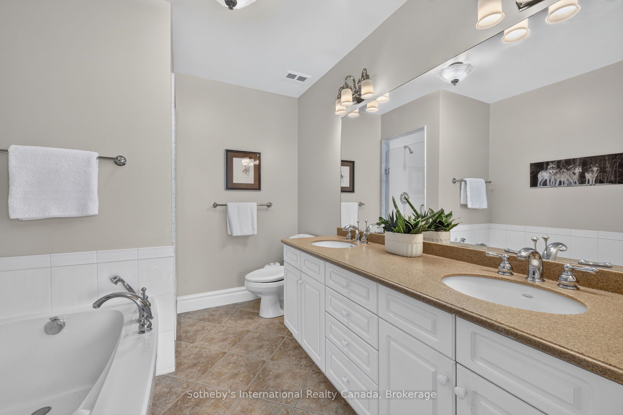 541 Mariners Way Property Photo 19