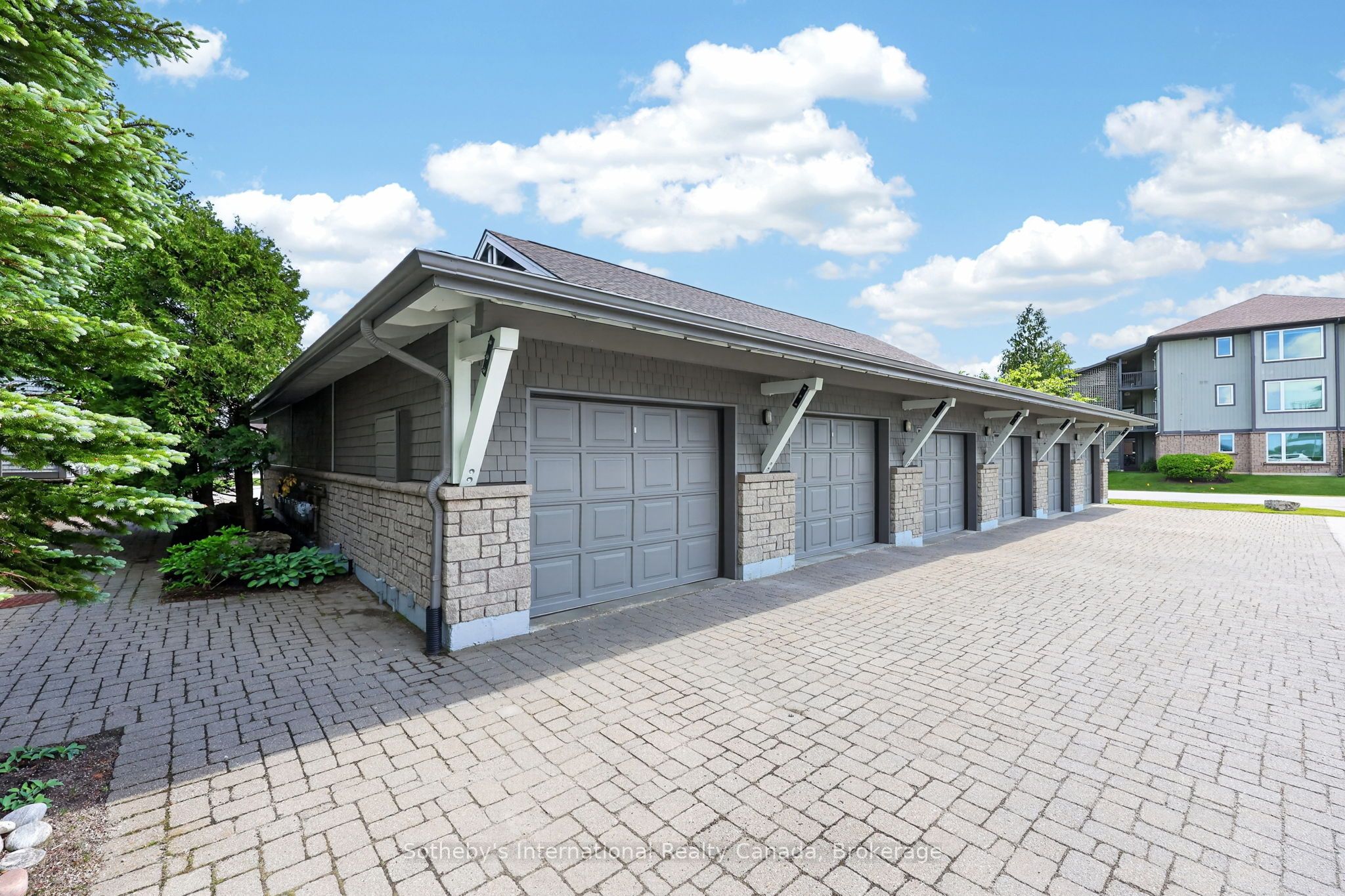541 Mariners Way Property Photo 28
