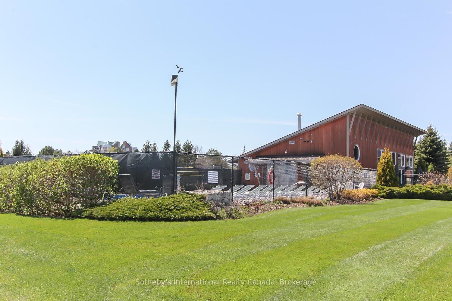 541 Mariners Way Property Photo 31