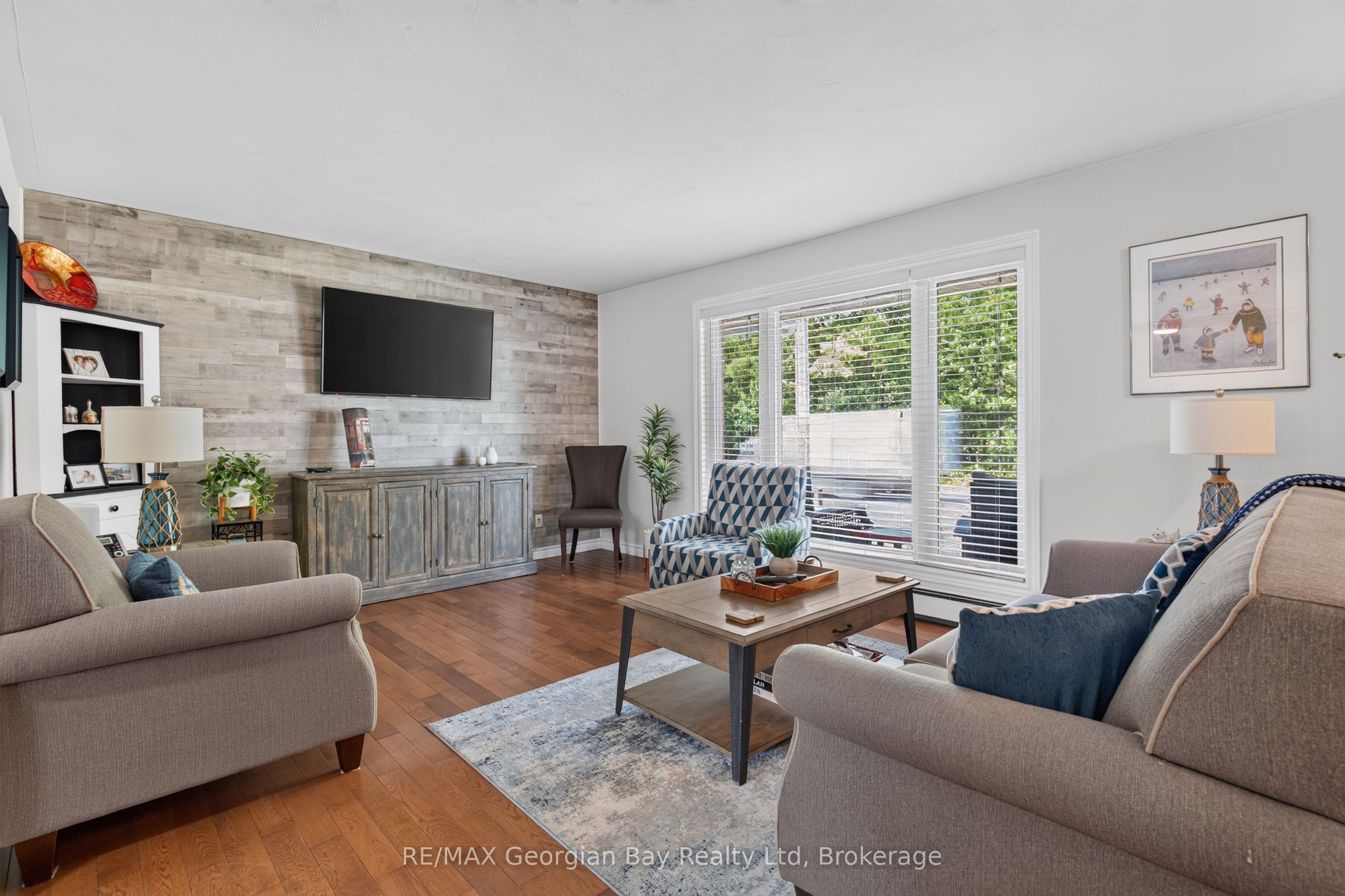 71 Lorne Avenue Property Photo 6