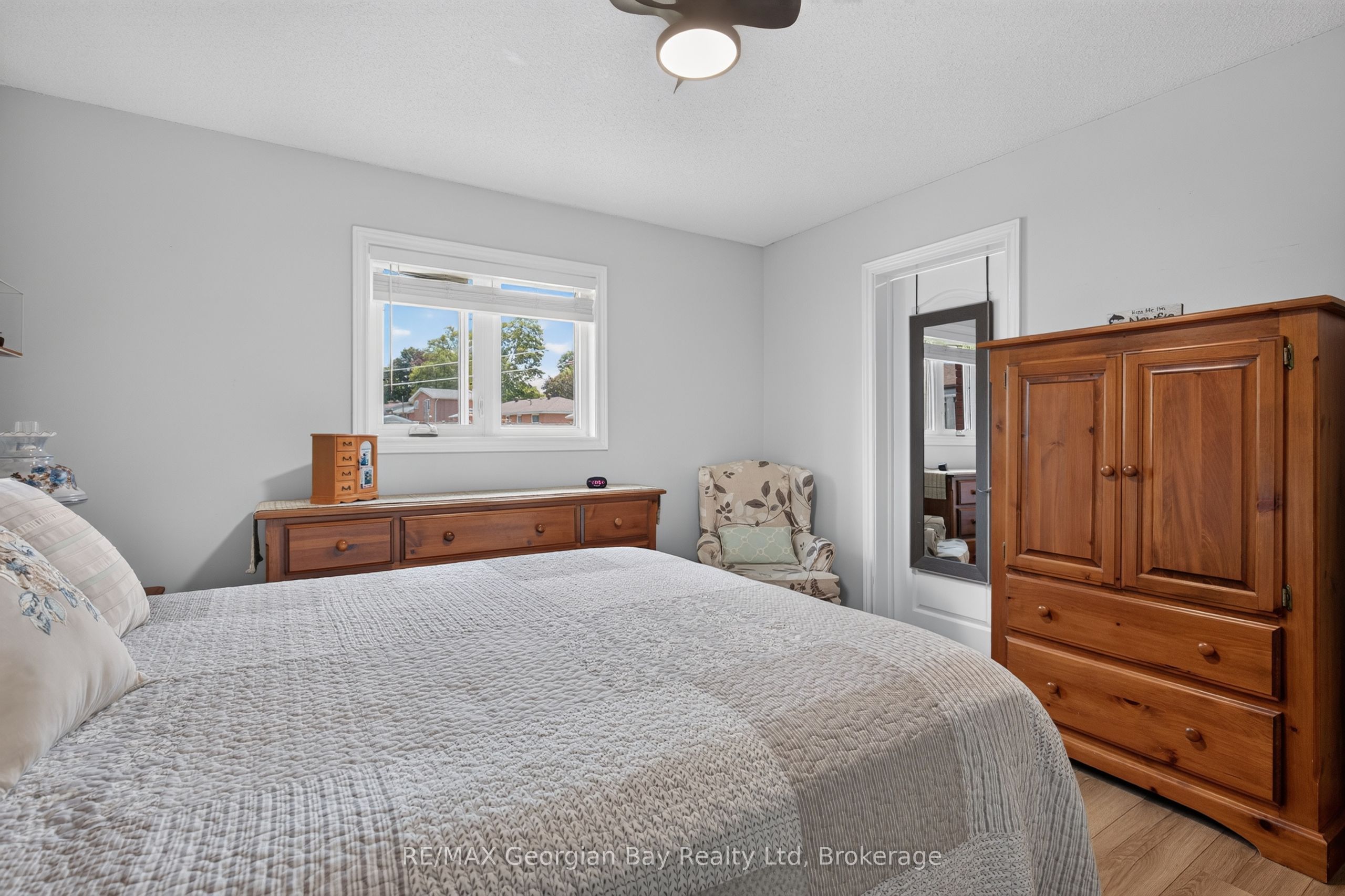 71 Lorne Avenue Property Photo 16