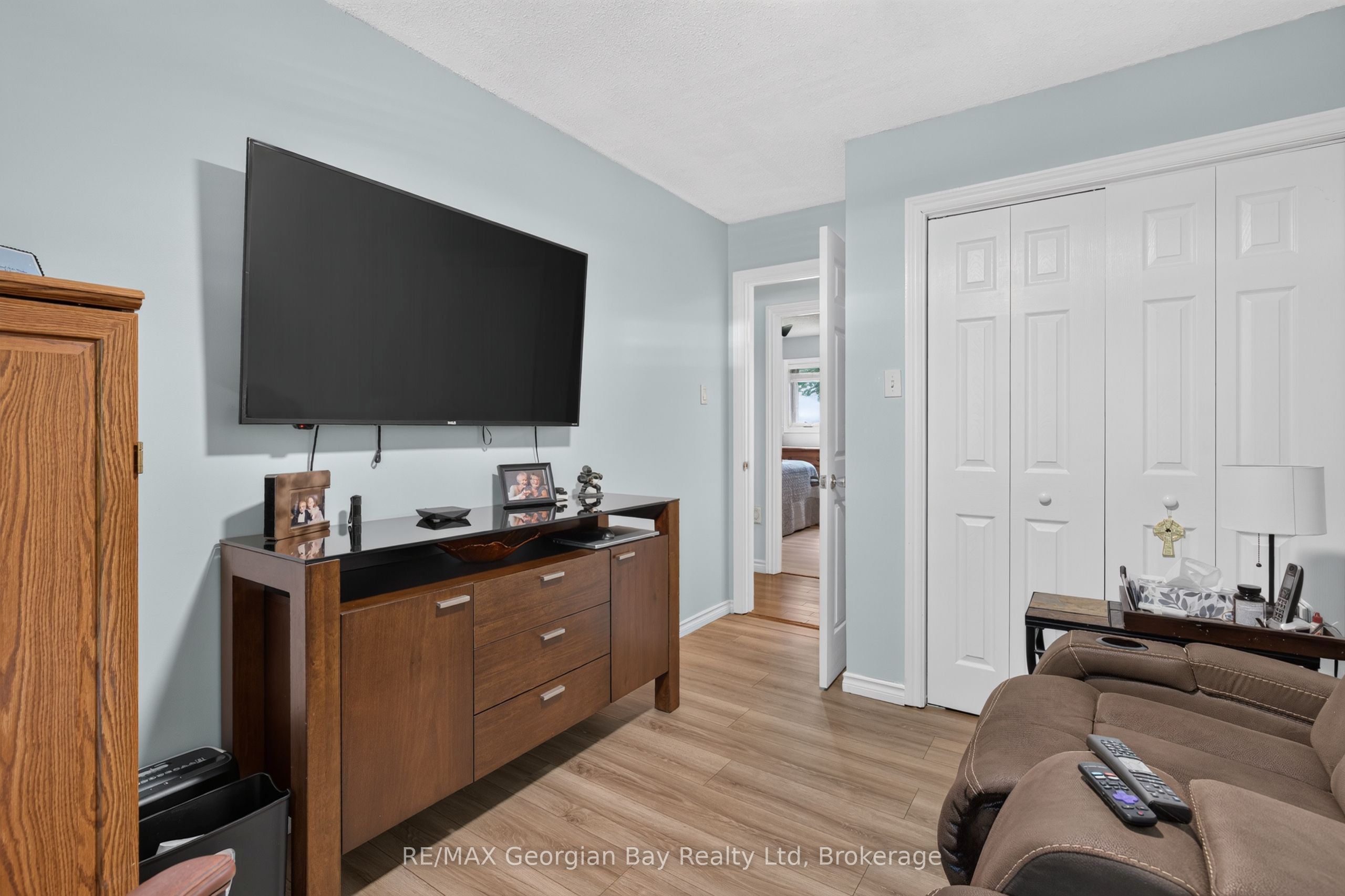 71 Lorne Avenue Property Photo 21