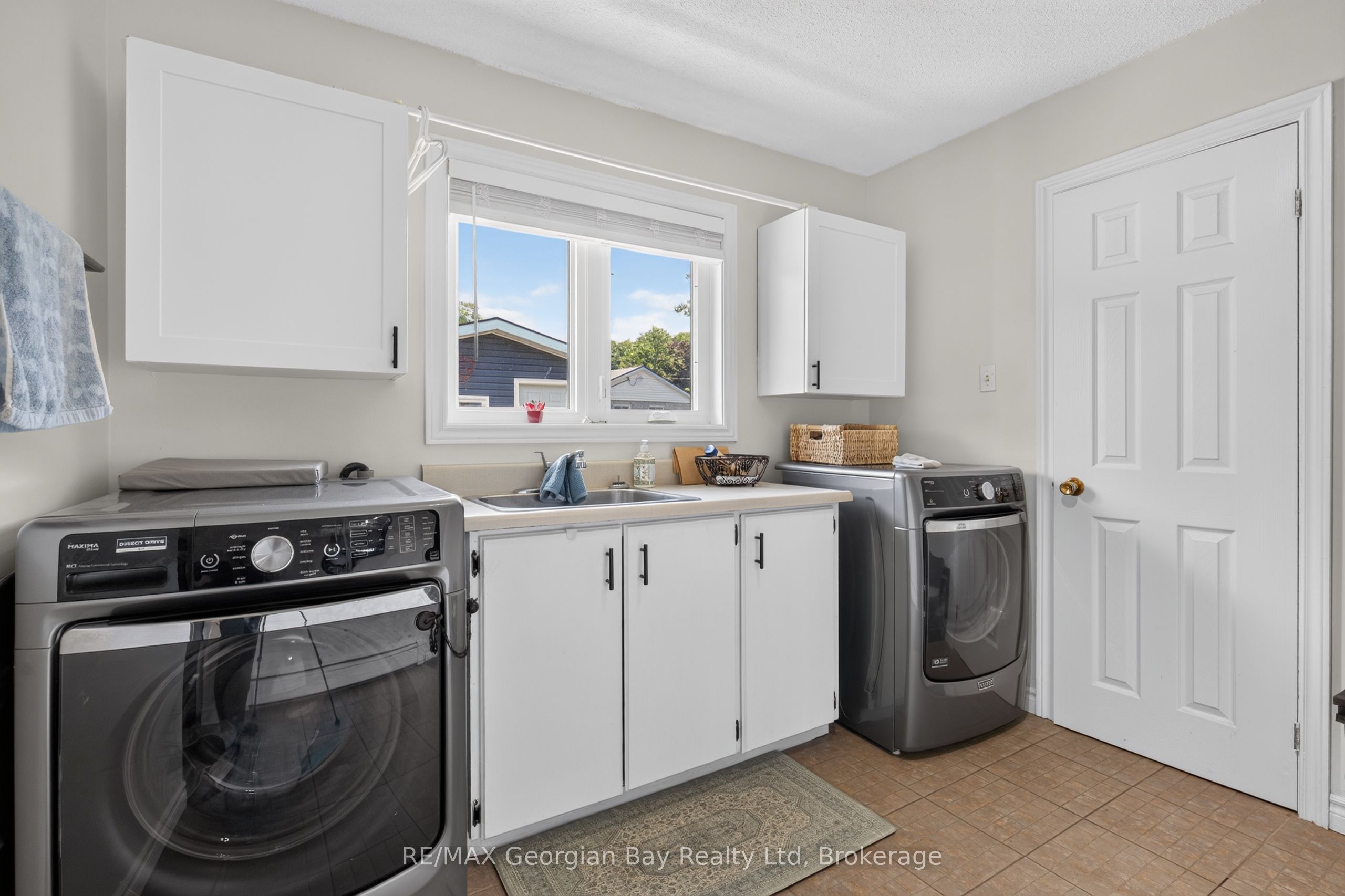 71 Lorne Avenue Property Photo 23