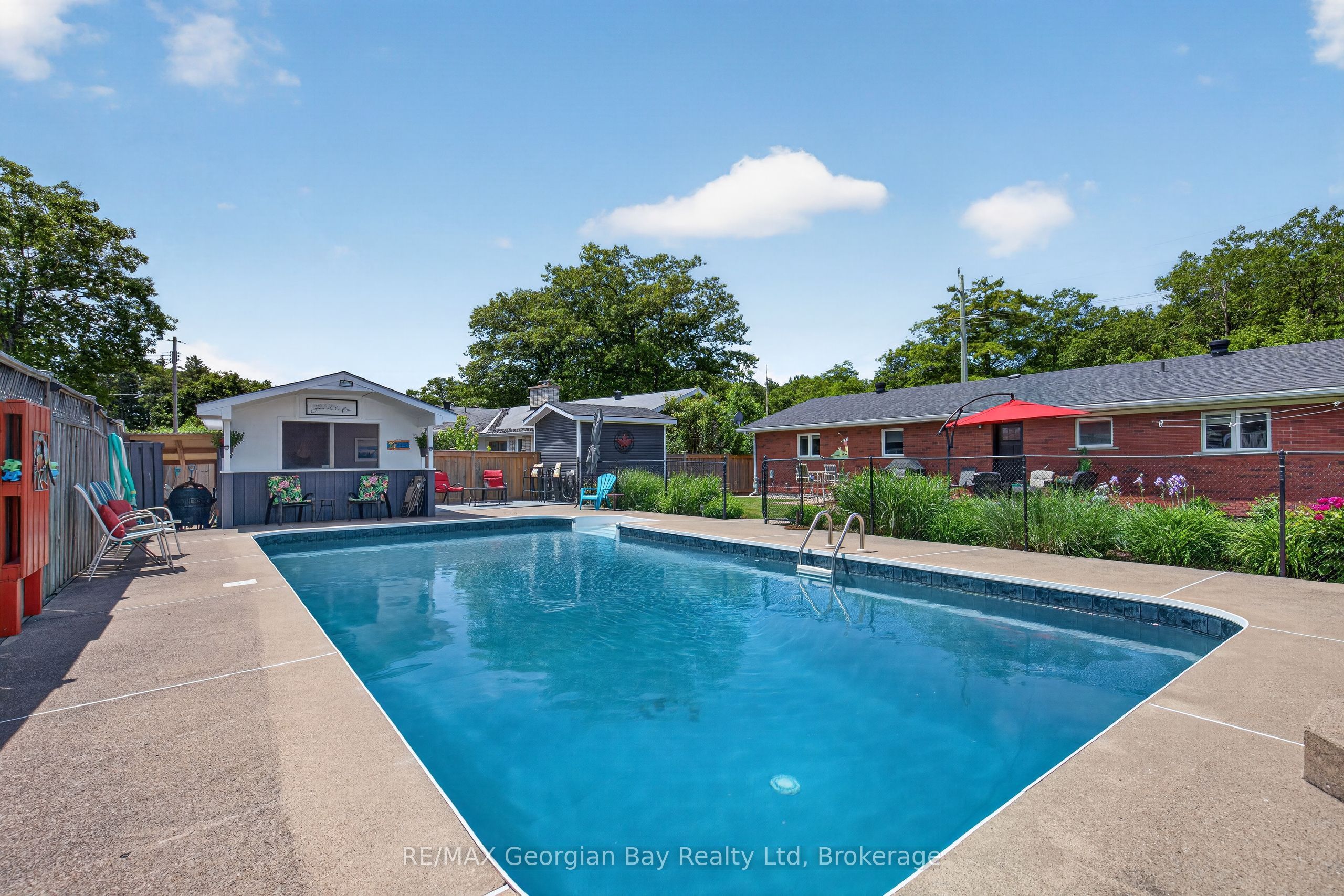 71 Lorne Avenue Property Photo 40