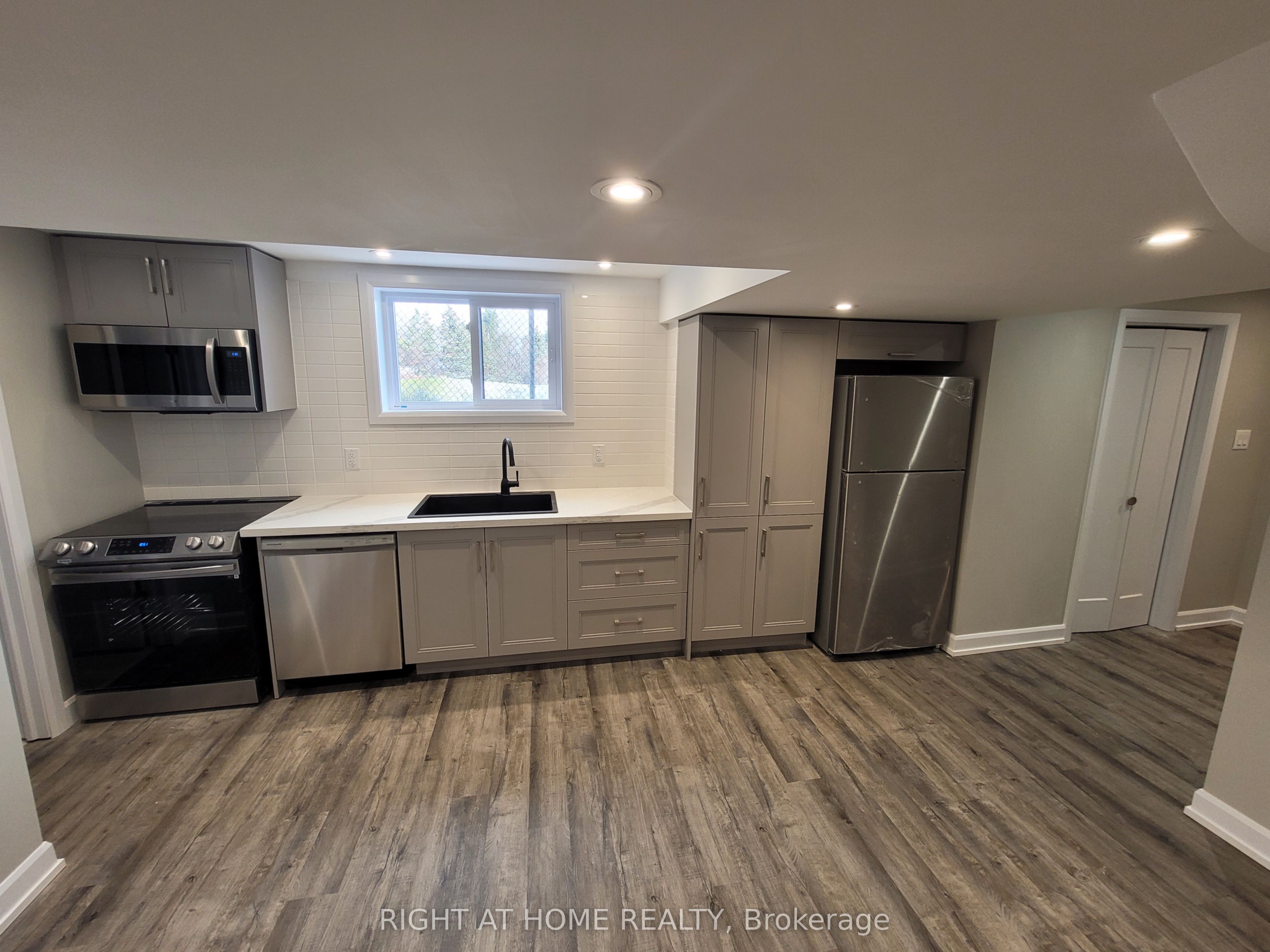 205 Cardinal Street Lower Property Photo 1