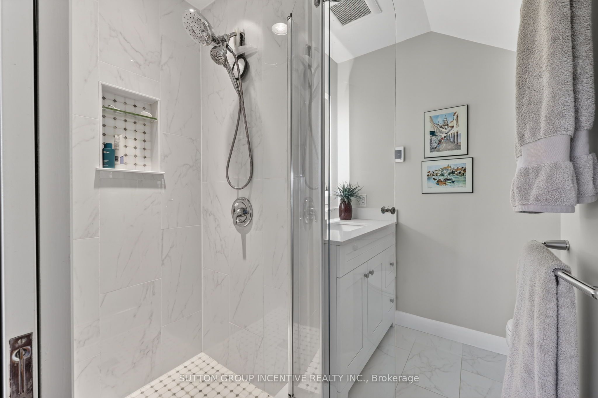24 Brambel Road Property Photo 29