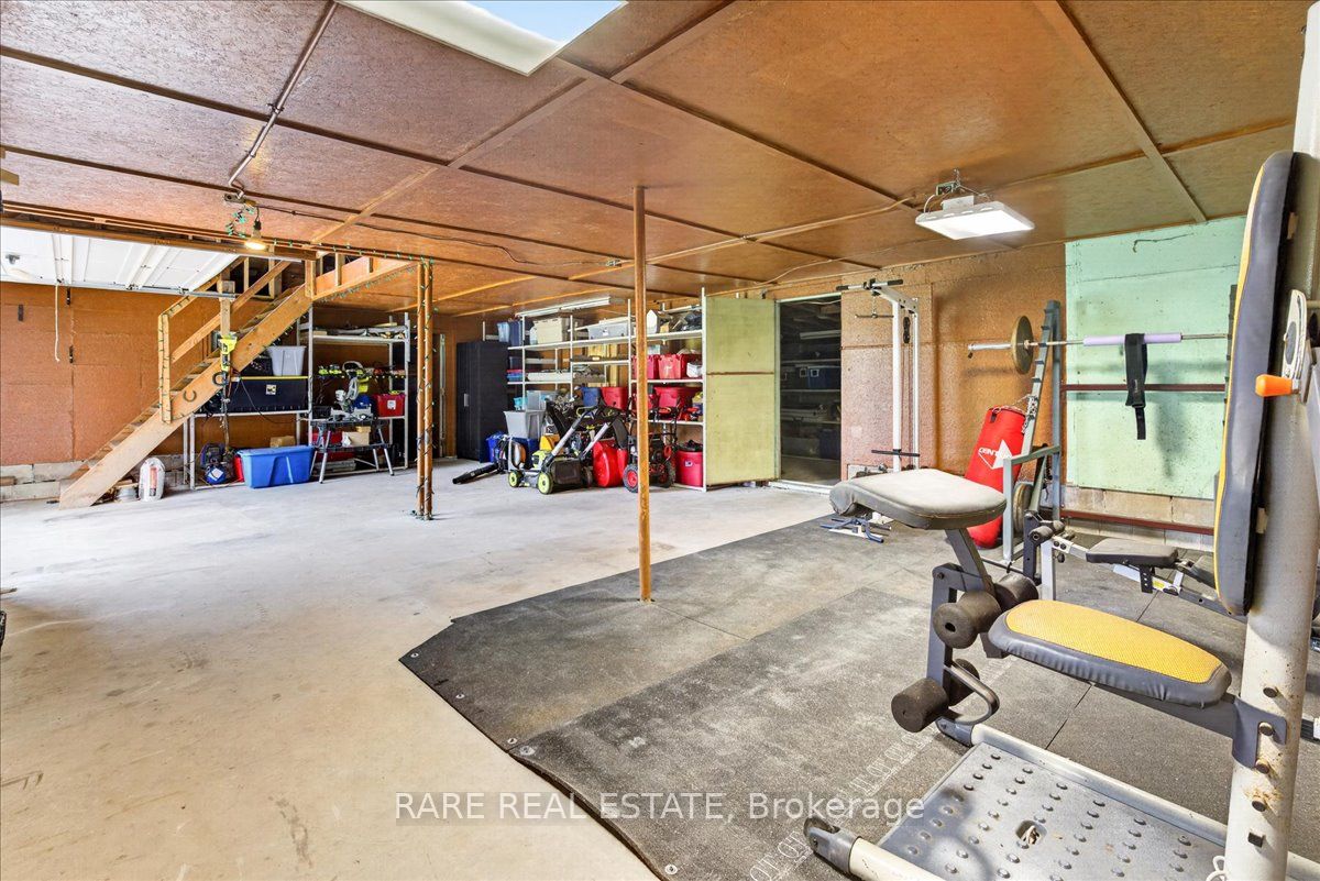 2570 Creemore Avenue Property Photo 46