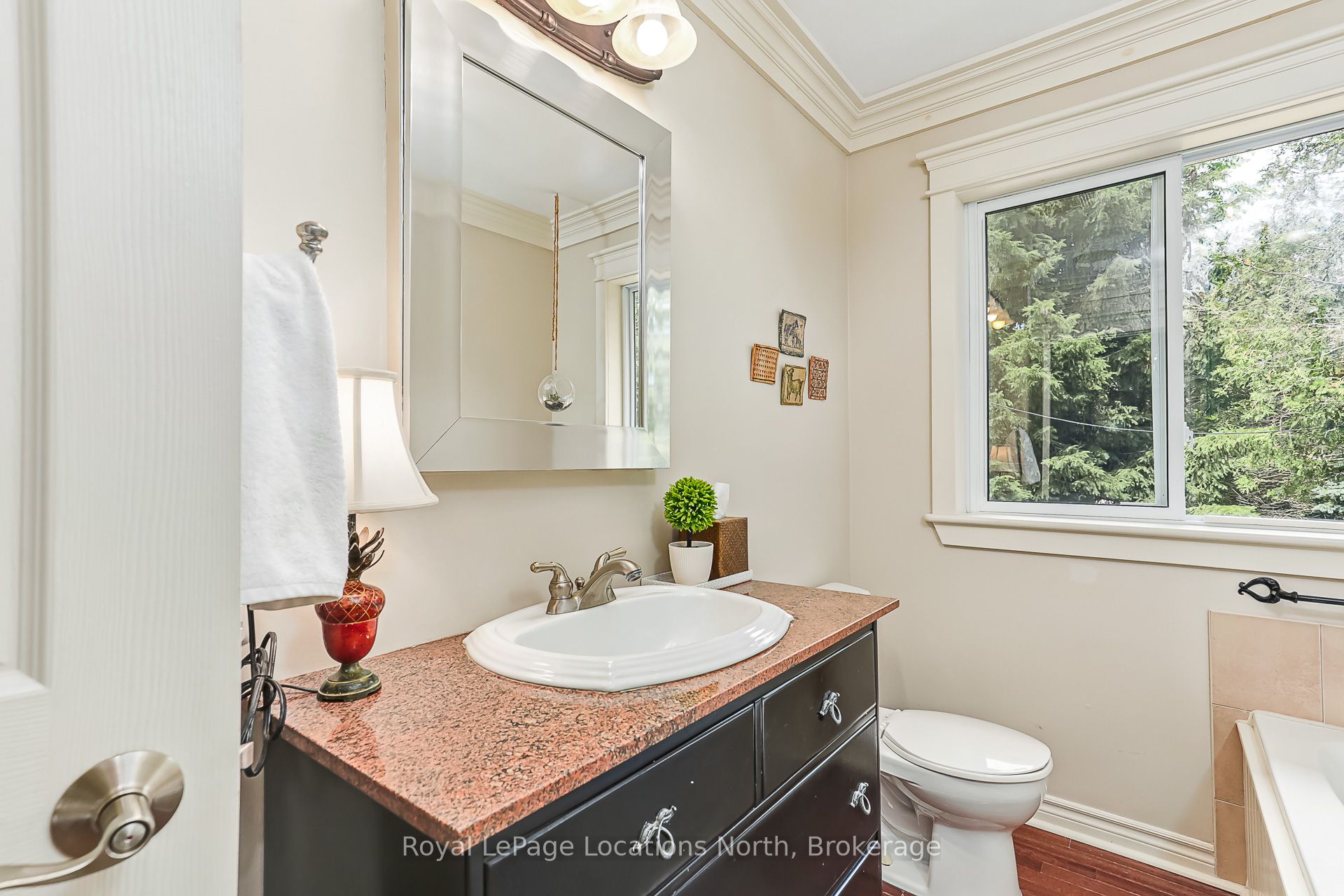 8366 Poplar Side Road Property Photo 15